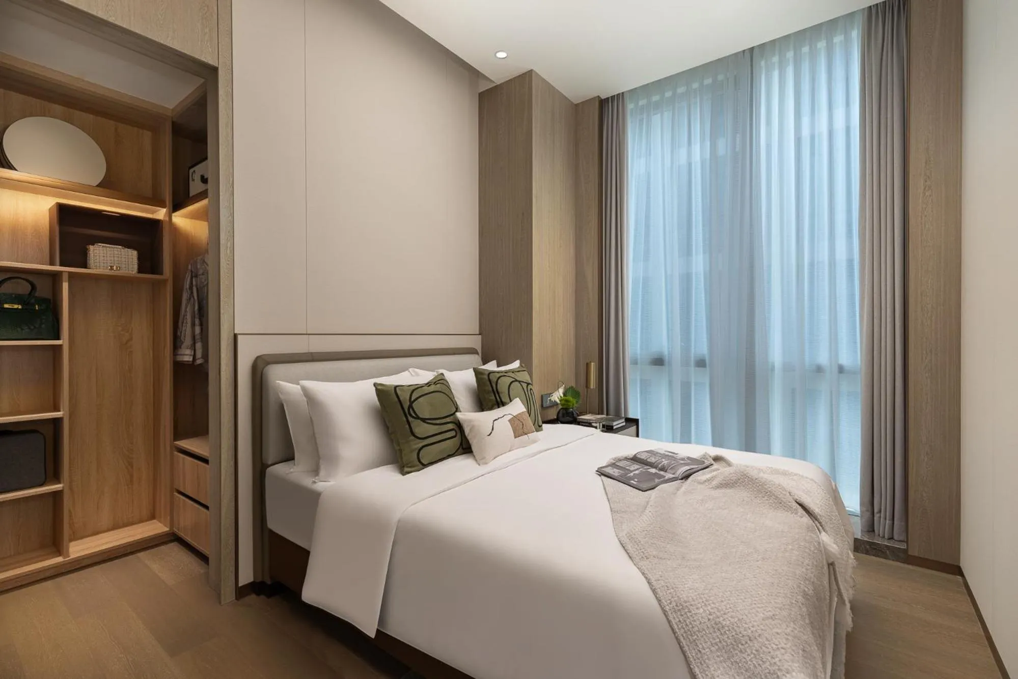 Bedroom, Bed in Somerset QPlex Shenzhen