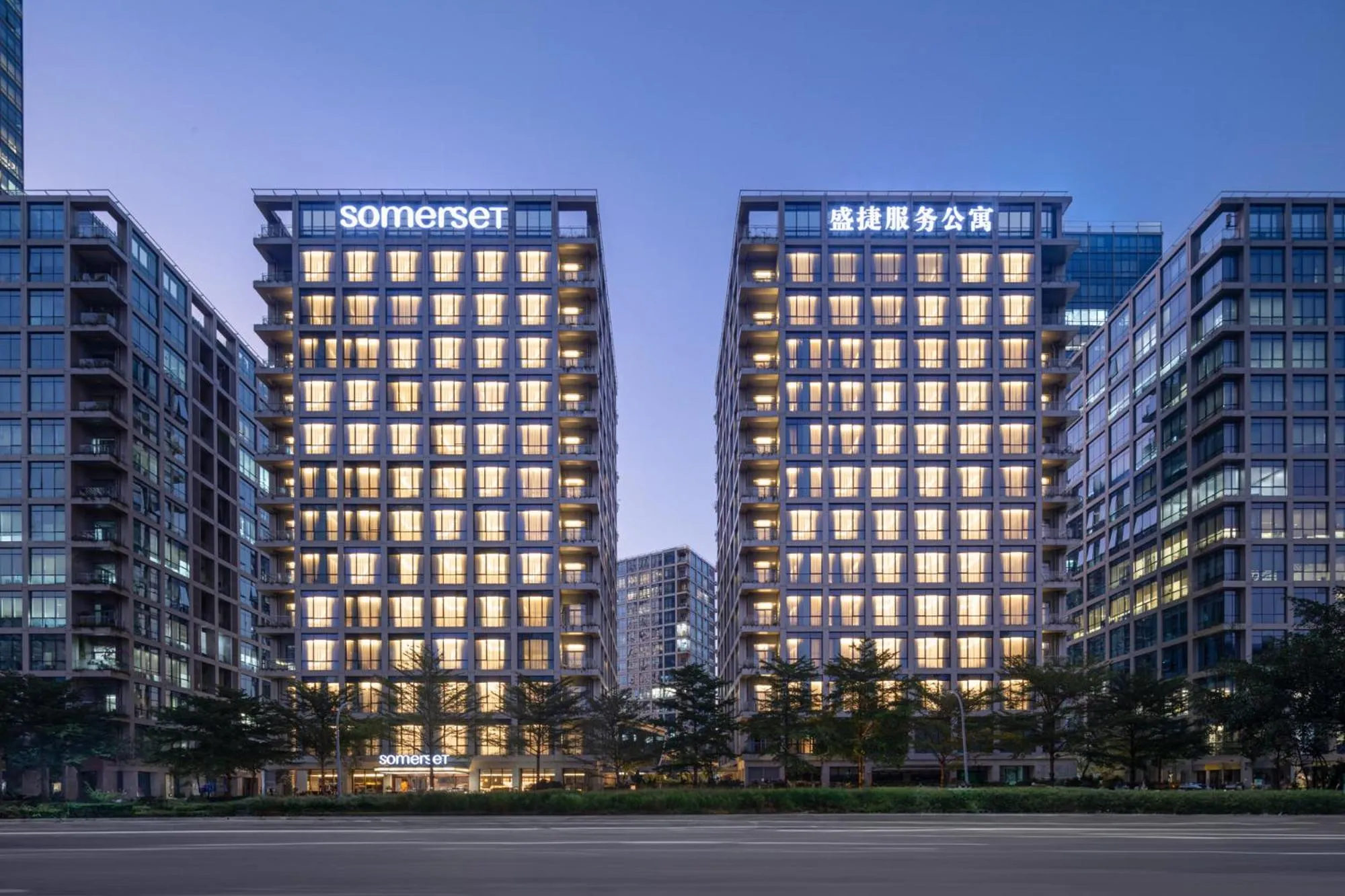 Property building in Somerset QPlex Shenzhen