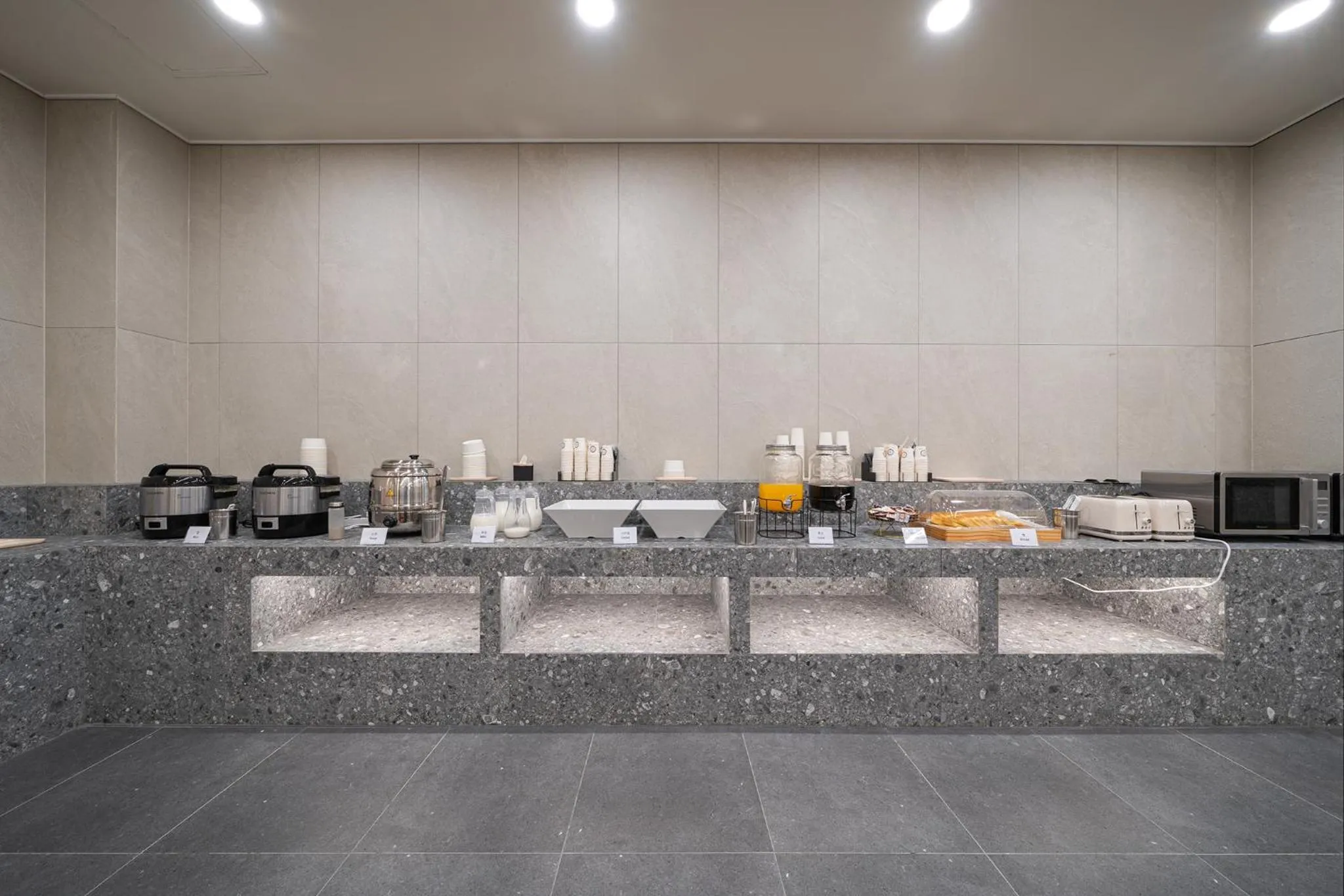 Breakfast in Browndot Incheon Airport New City