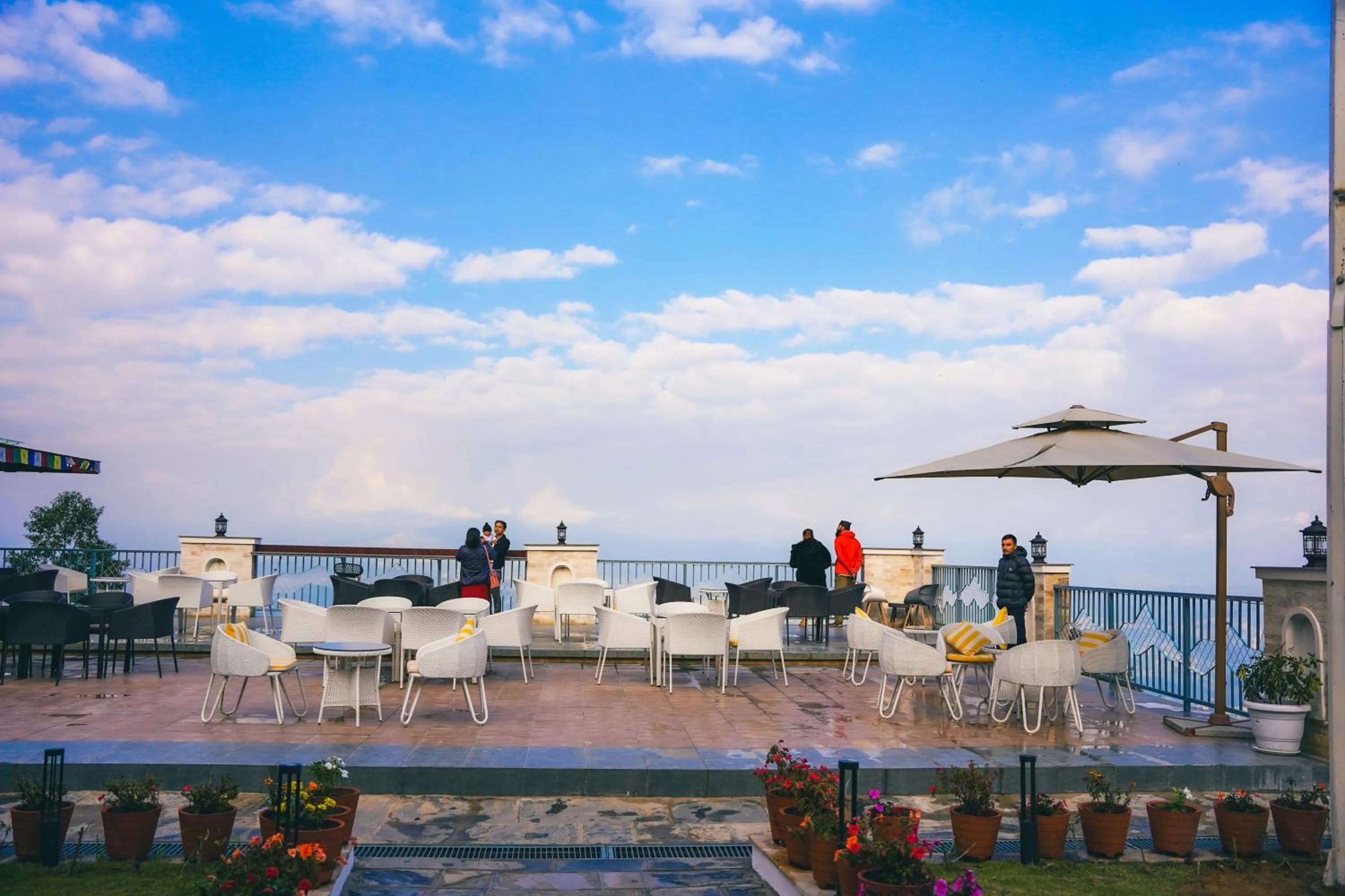 Day in Mountain Vista Retreat - Nagarkot