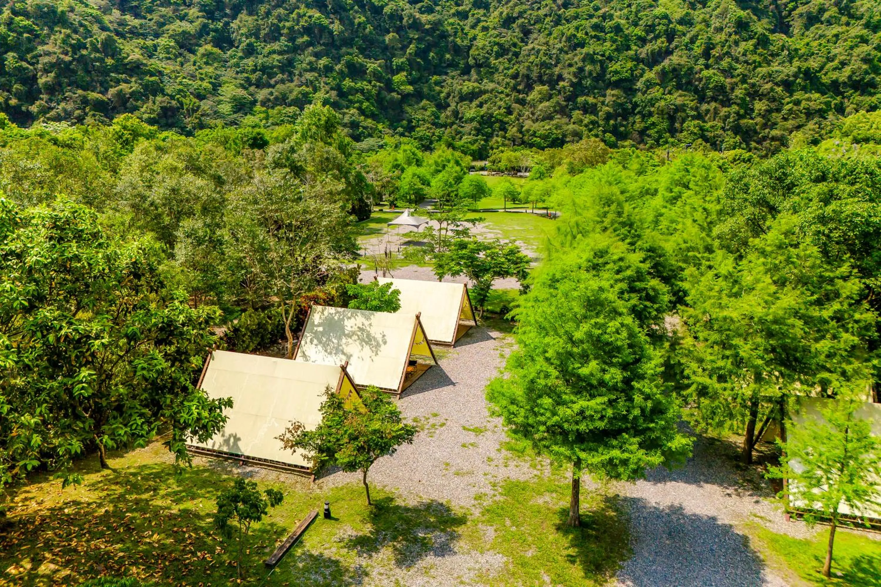 Property building in Na Sun Na Gu