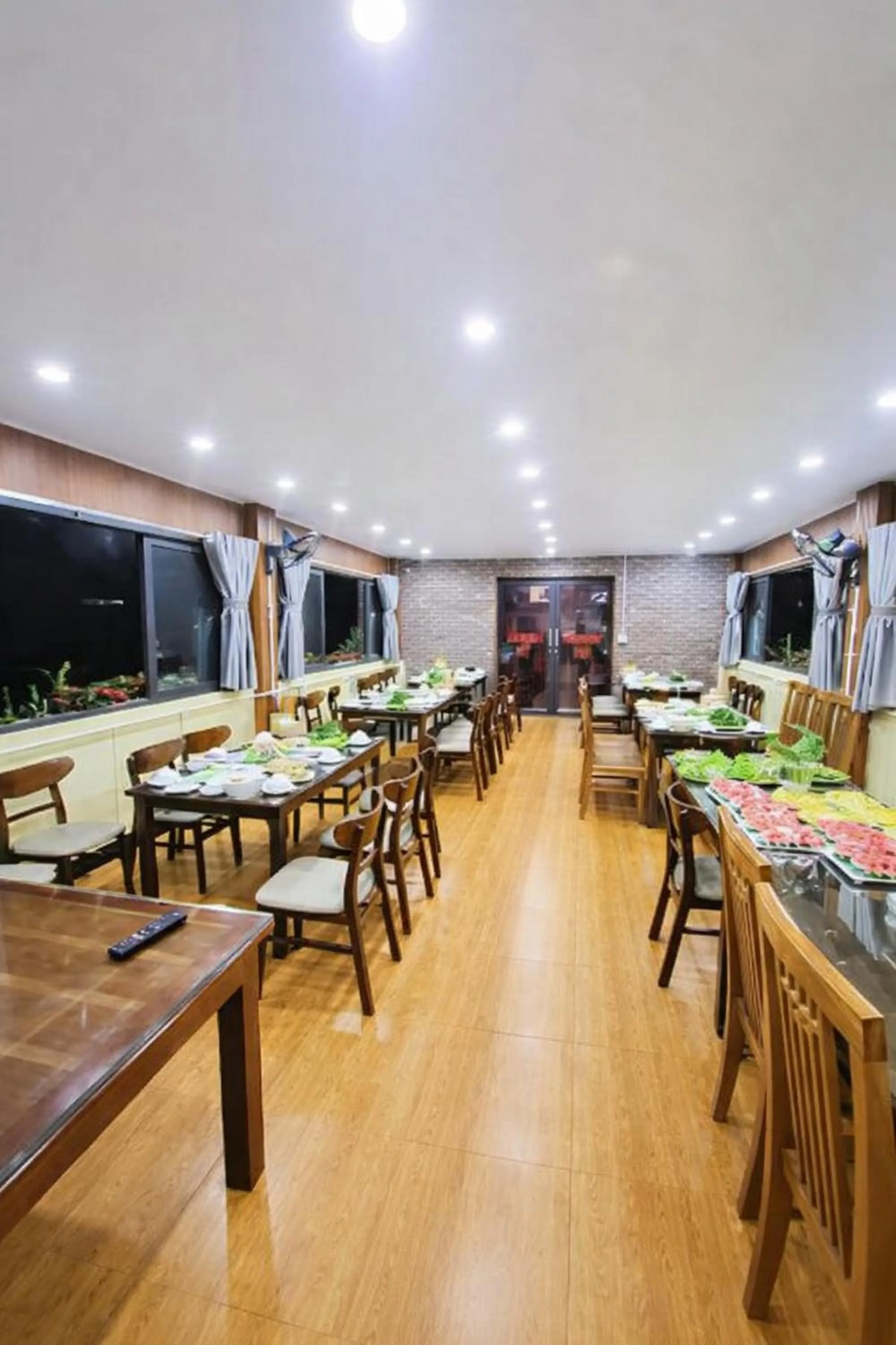 Restaurant/places to eat in New Sun Hotel Sapa