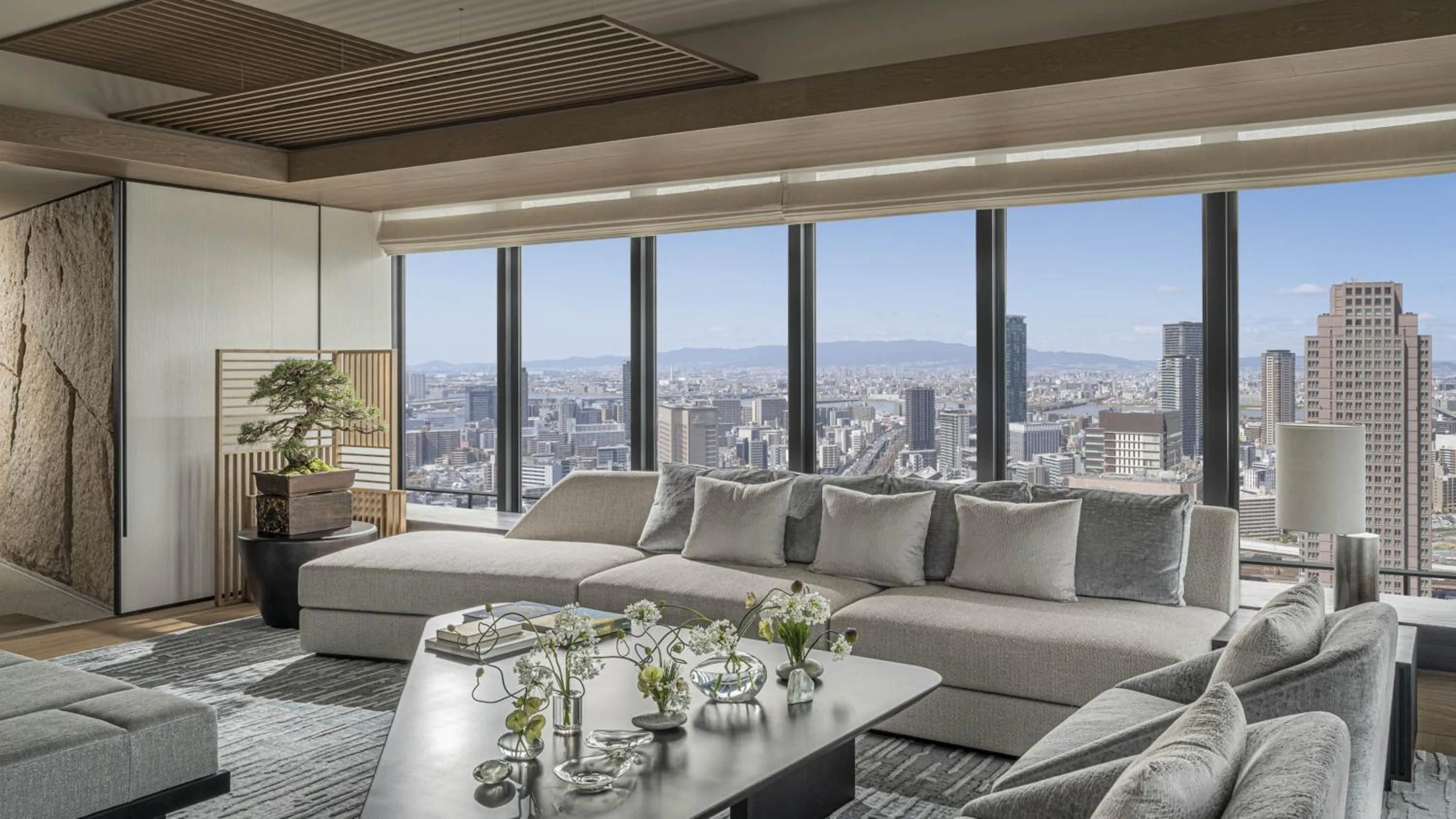 Living room in Four Seasons Hotel Osaka