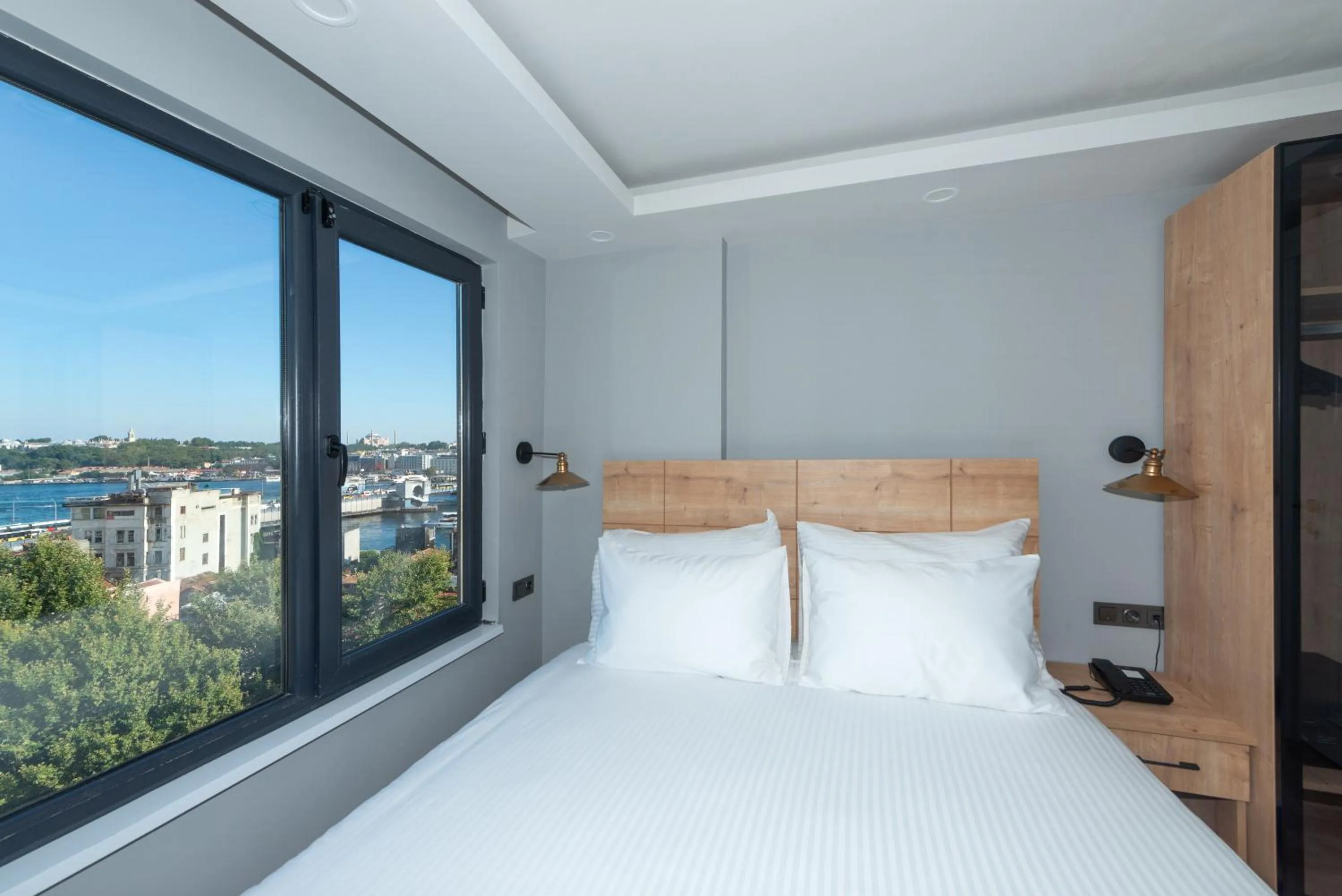 View (from property/room), Bed in ART KARAKÖY