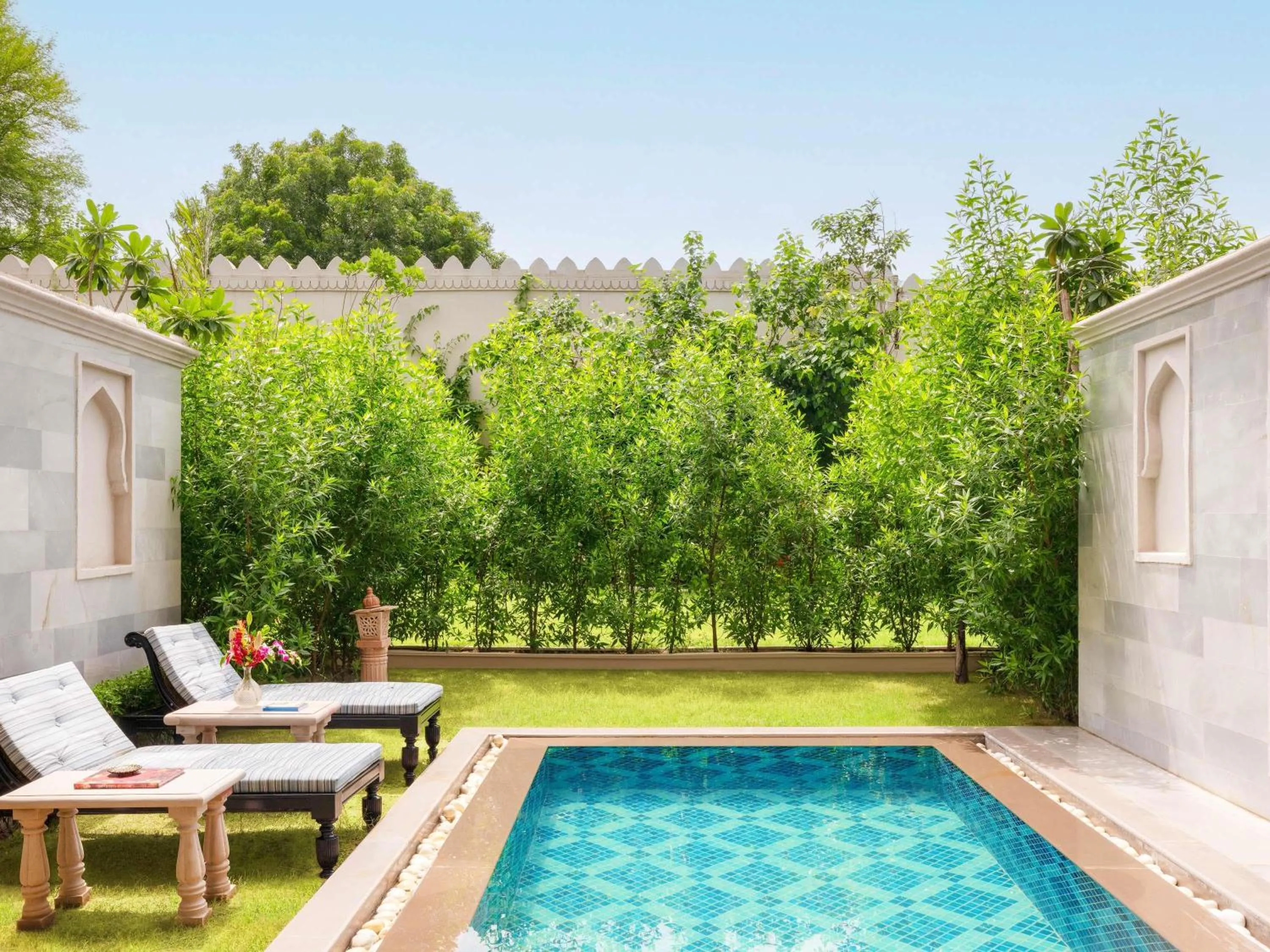 Bedroom in Raffles Jaipur