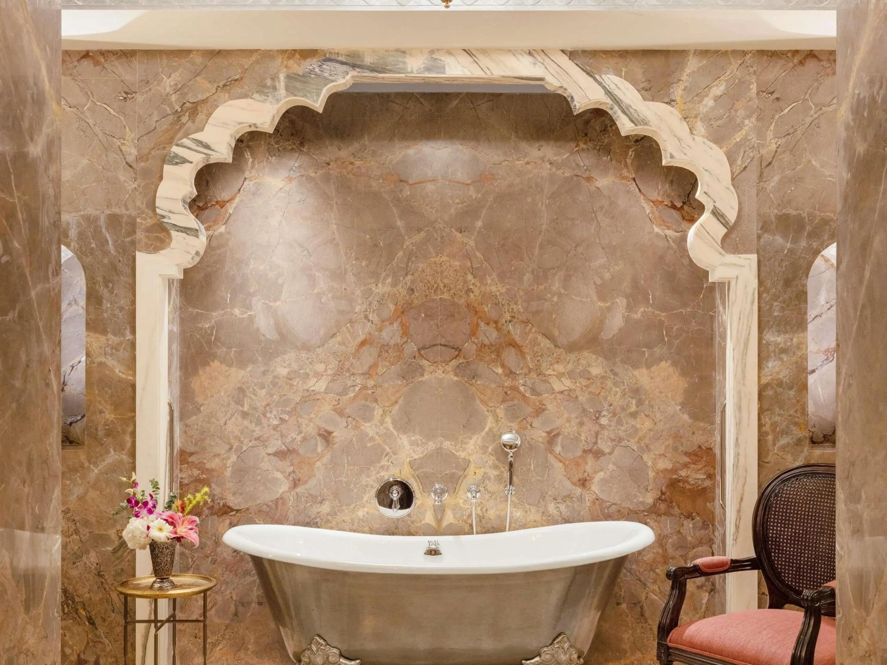 Bedroom in Raffles Jaipur