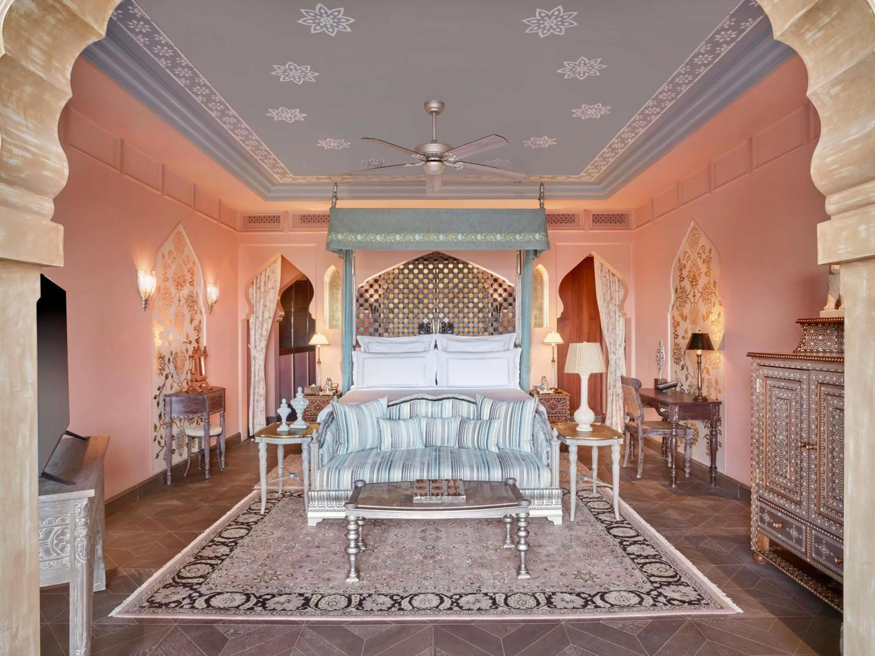 Bedroom, Bed in Raffles Jaipur