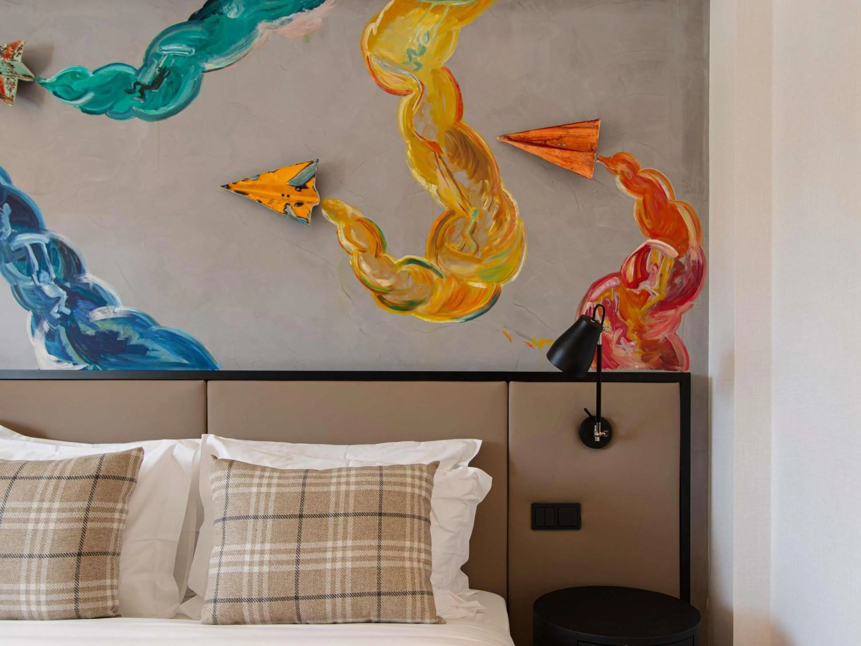 Bedroom, Bed in ibis Styles Lisboa Aeroporto