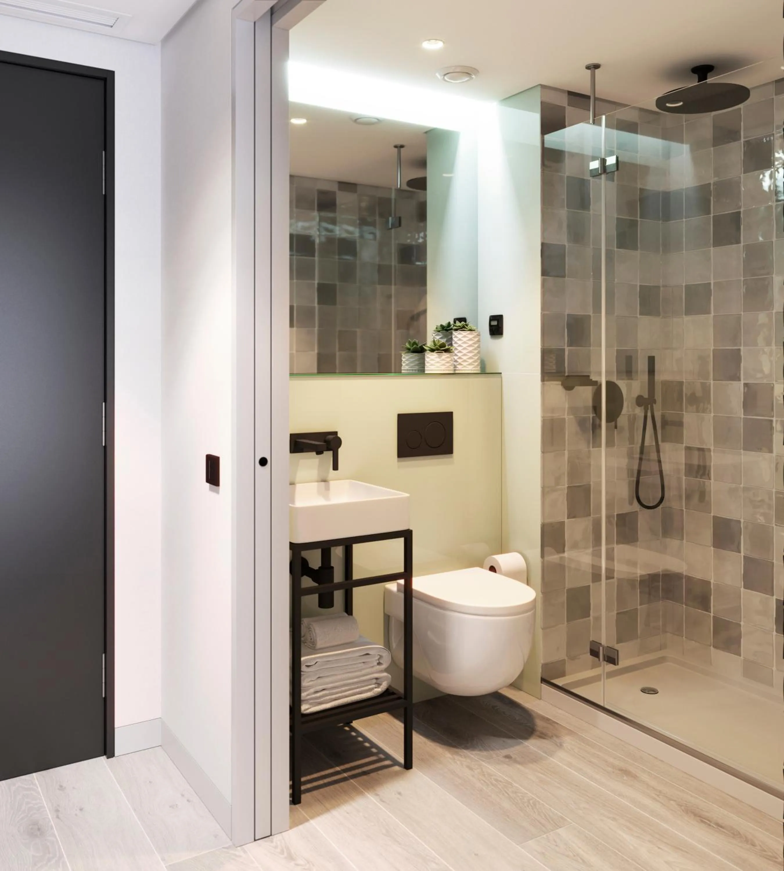 Shower in ibis Styles Lisboa Aeroporto