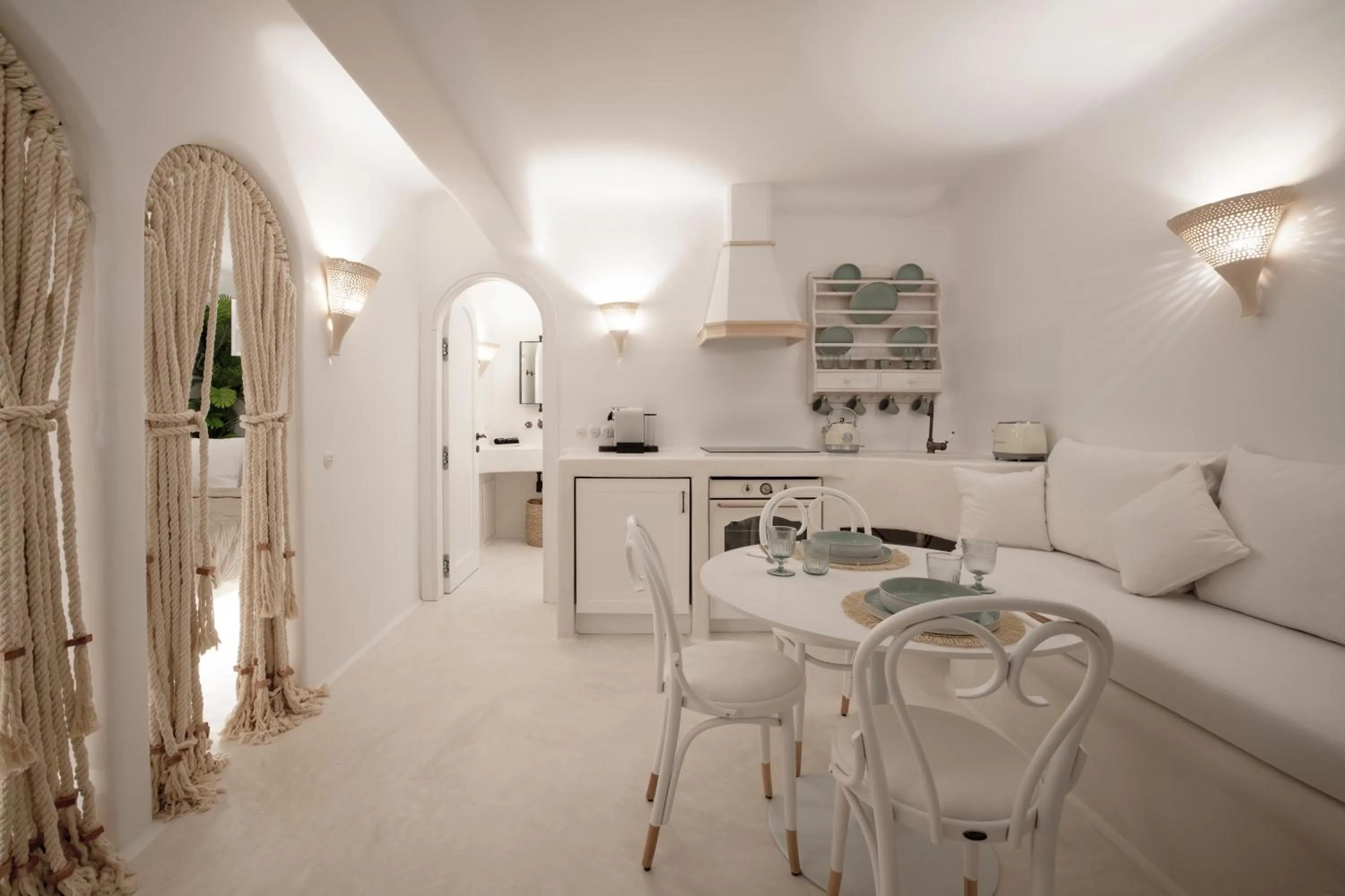 Kitchen or kitchenette in Ortygia Suites