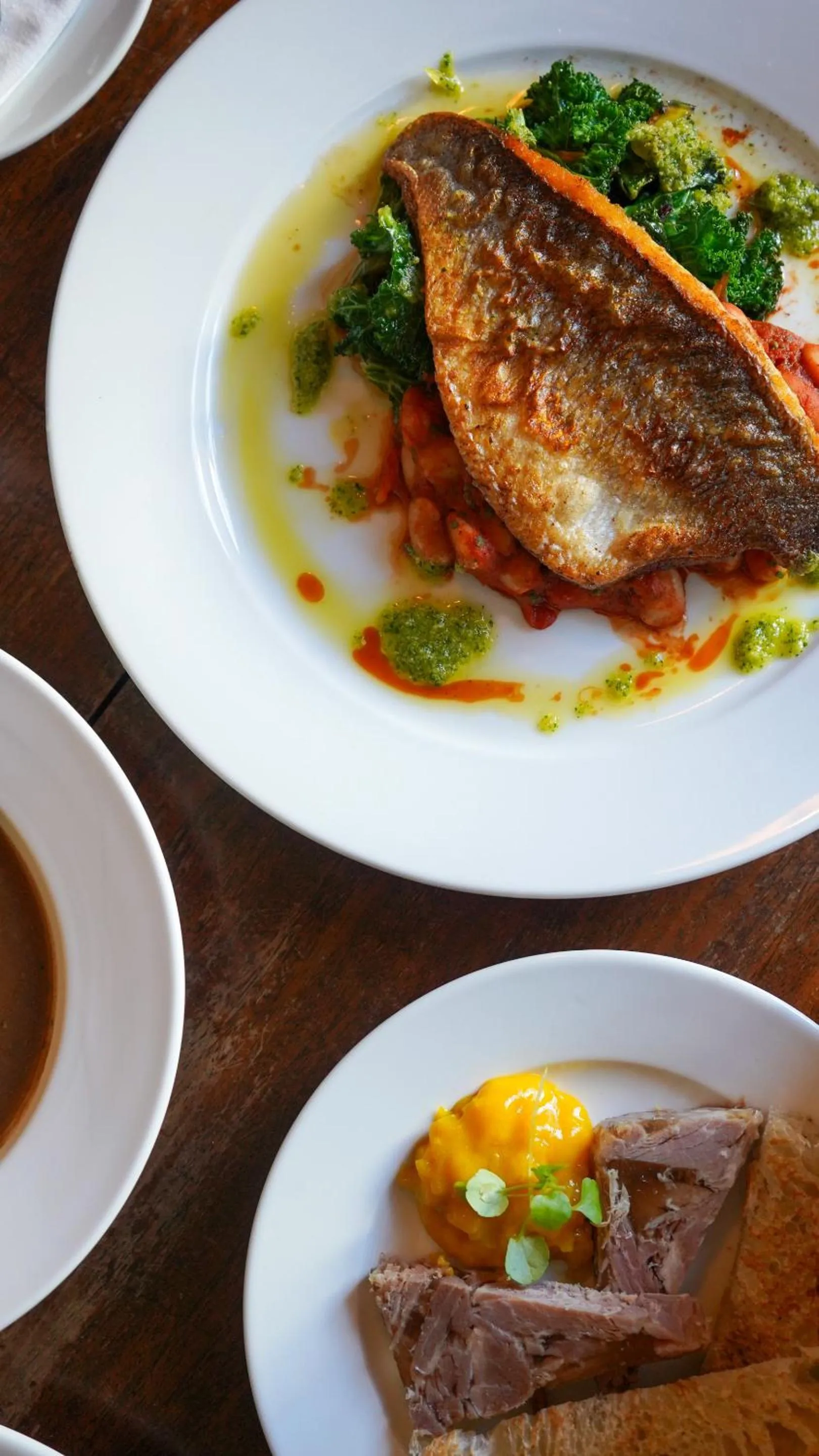 Food and drinks in The Fleur de Lys