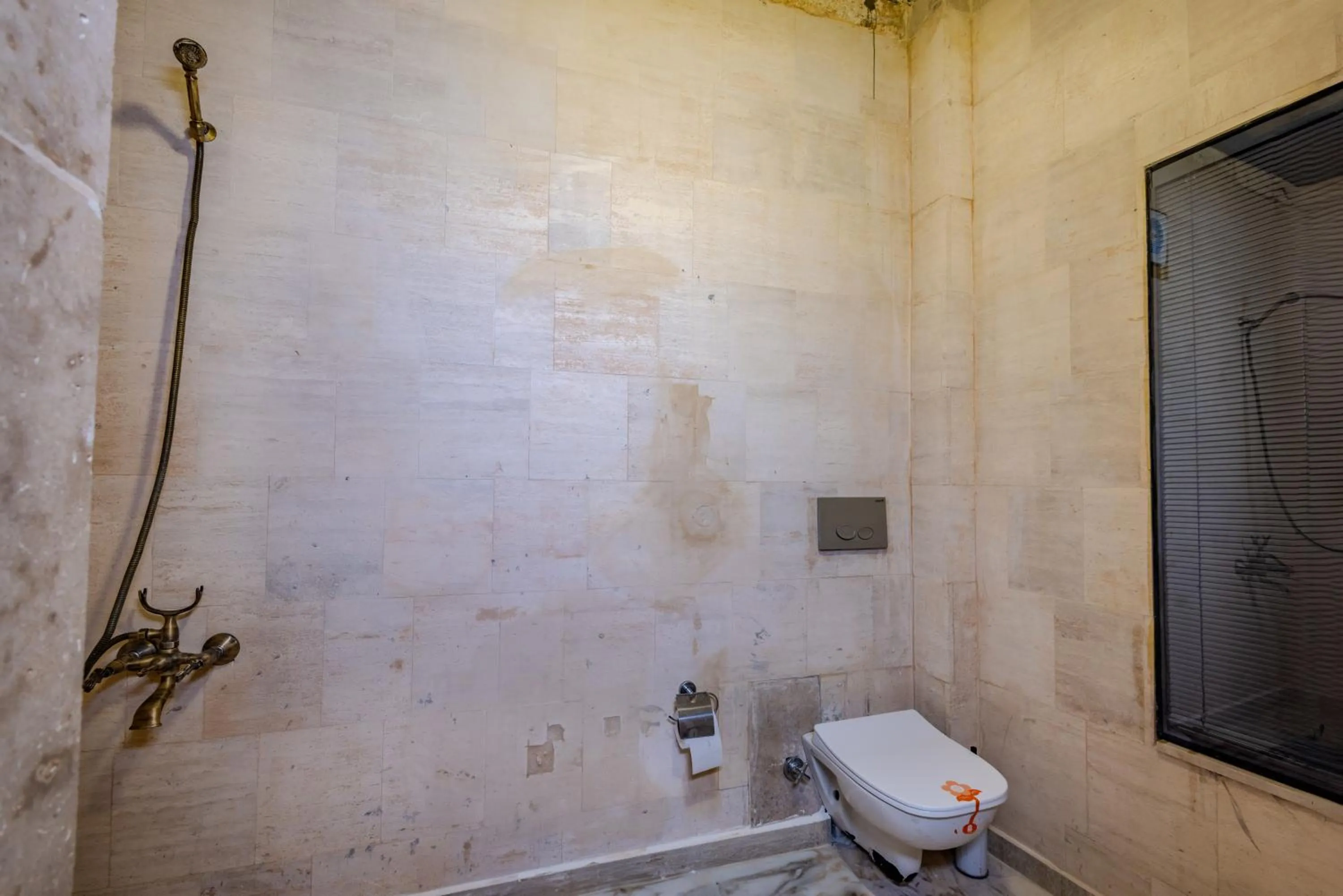 Lubberona Cave Cappadocia