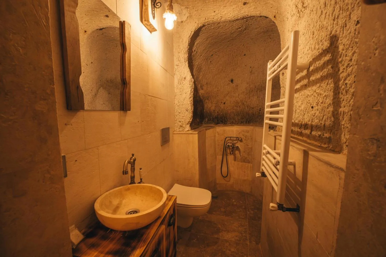 Lubberona Cave Cappadocia