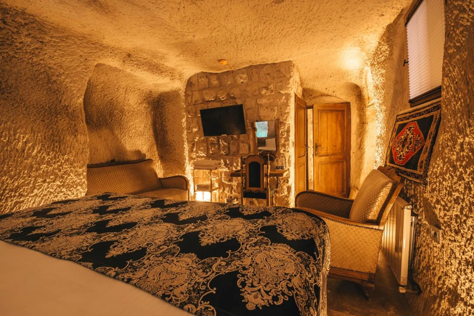 Bed in Lubberona Cave Cappadocia