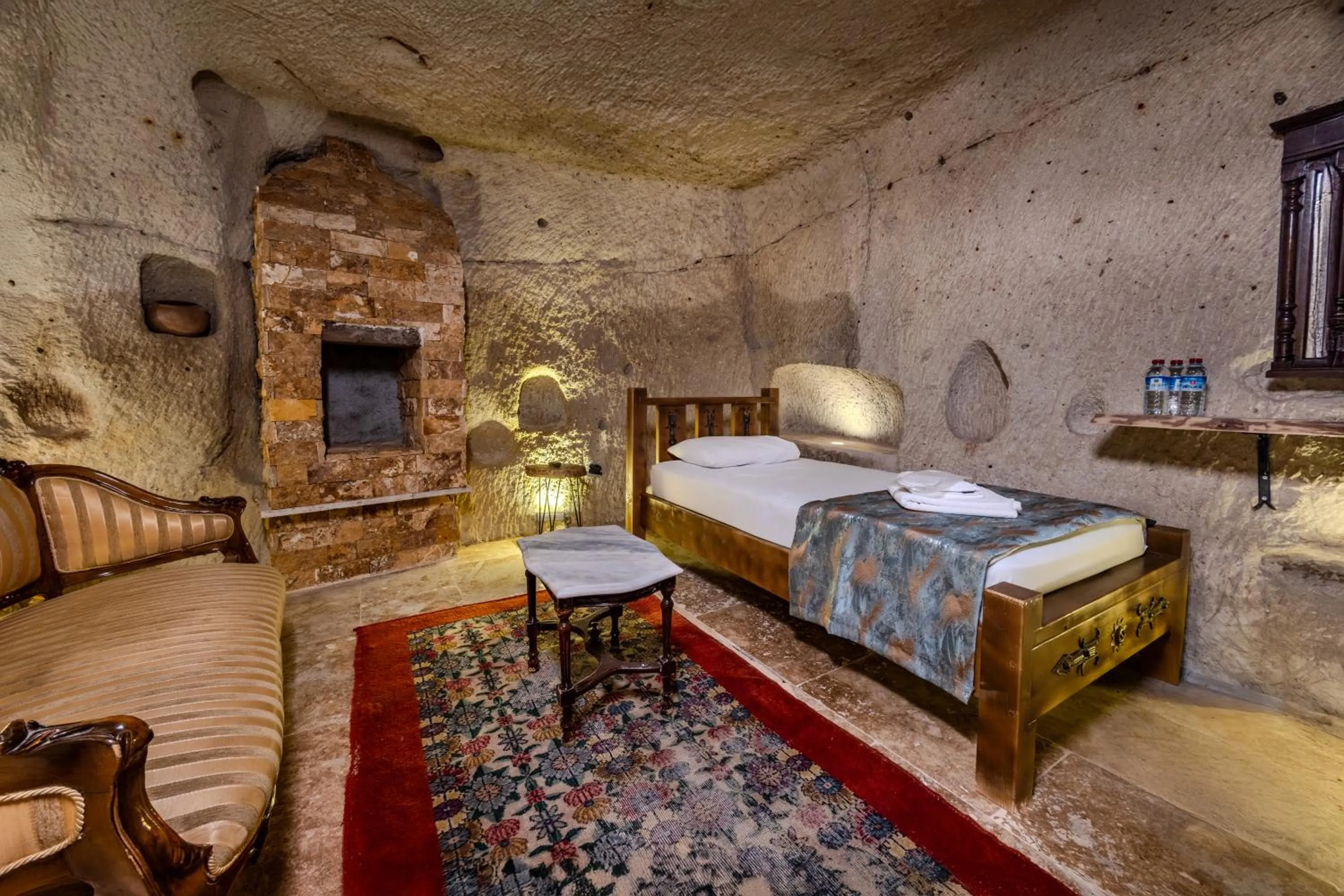 Bed in Lubberona Cave Cappadocia
