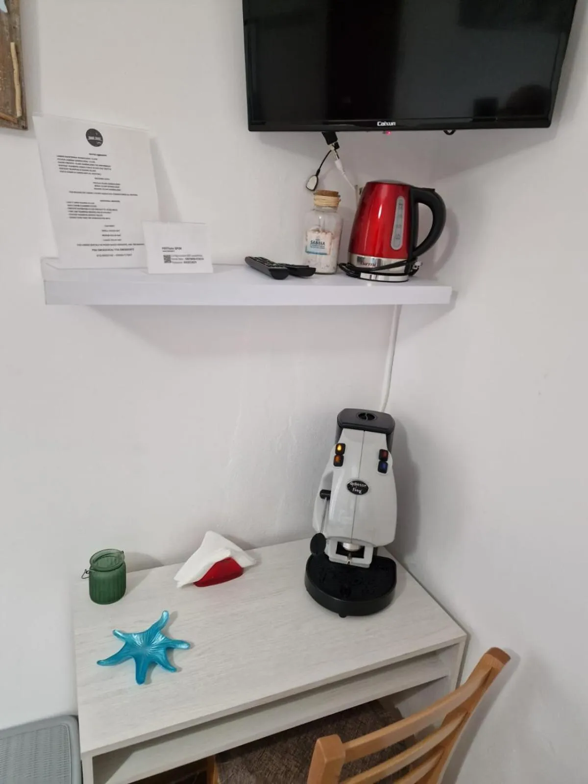 Coffee/tea facilities in Le stanze di Aurora