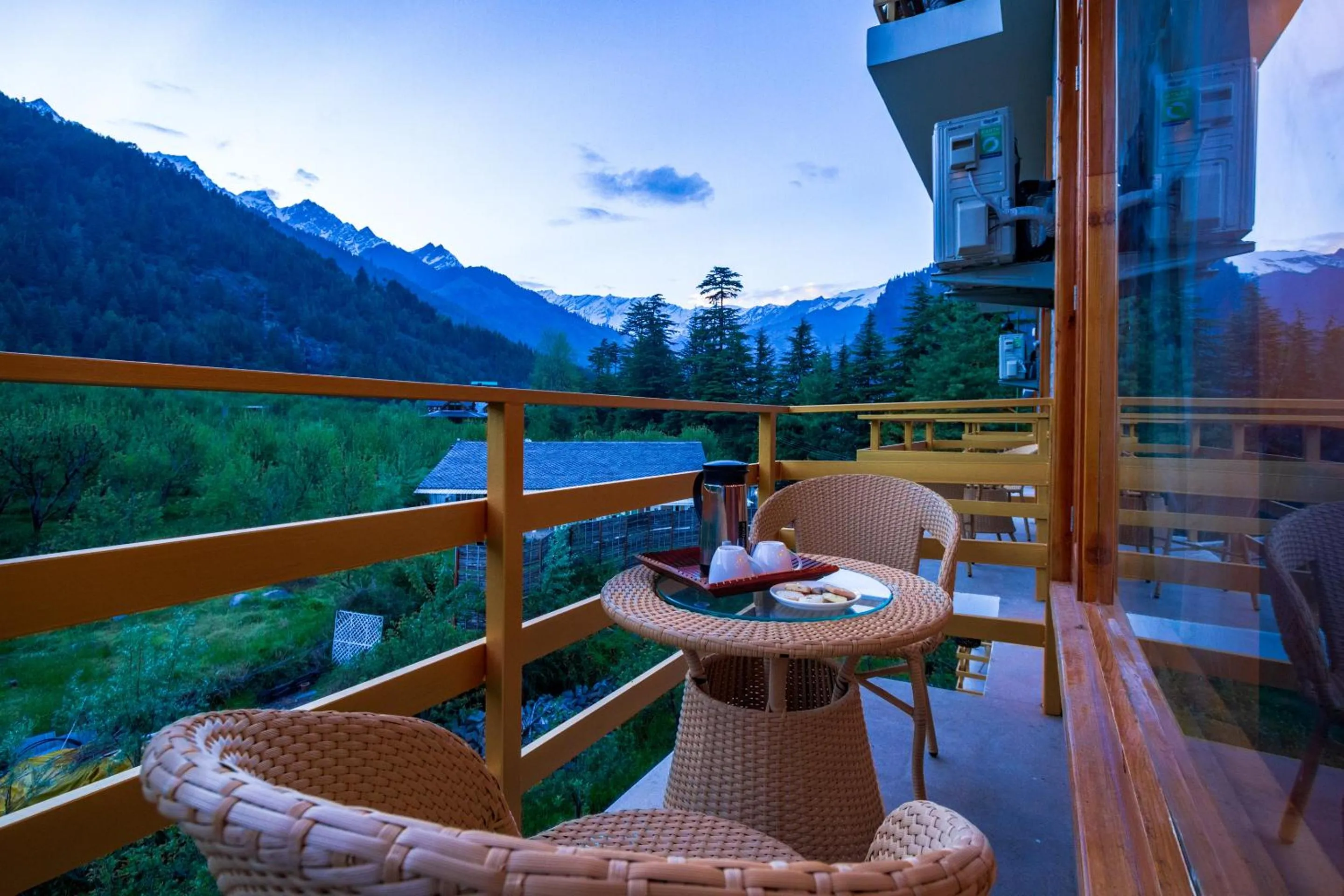 Balcony/Terrace in Tripli Hotels Namaste Manali