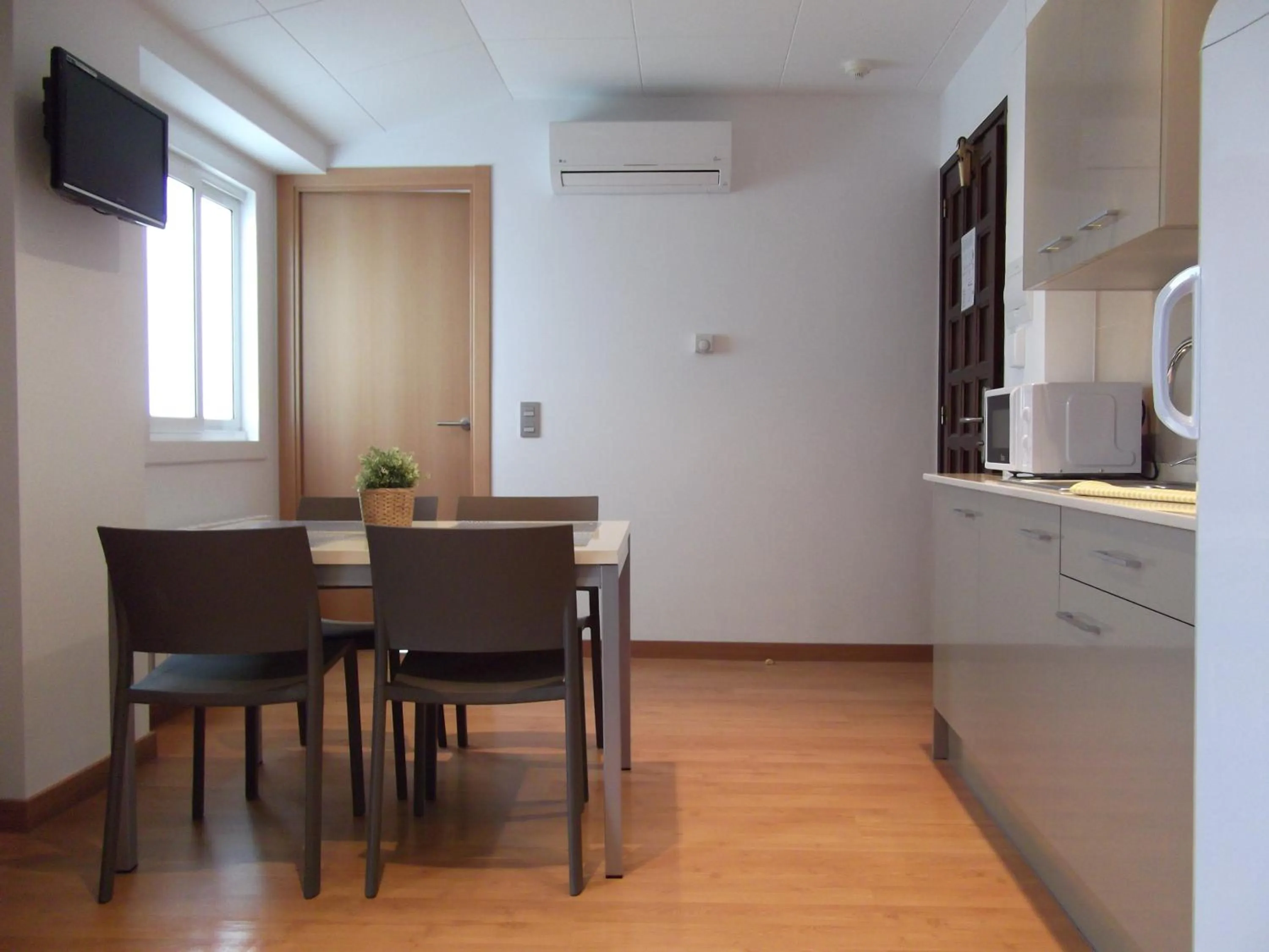 Living room in Hotel Mediterrani Express