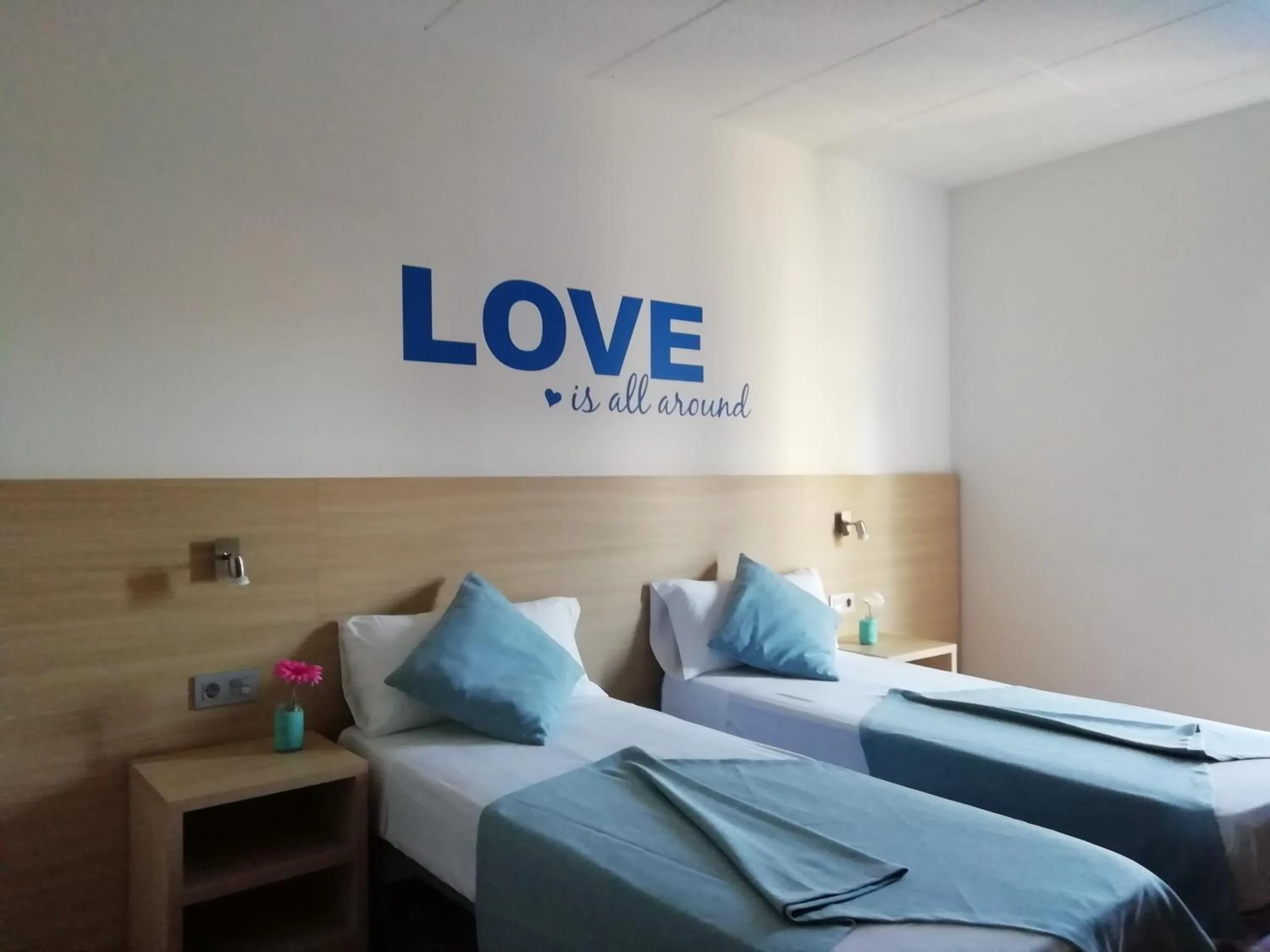 Photo of the whole room, Bed in Hotel Mediterrani Express