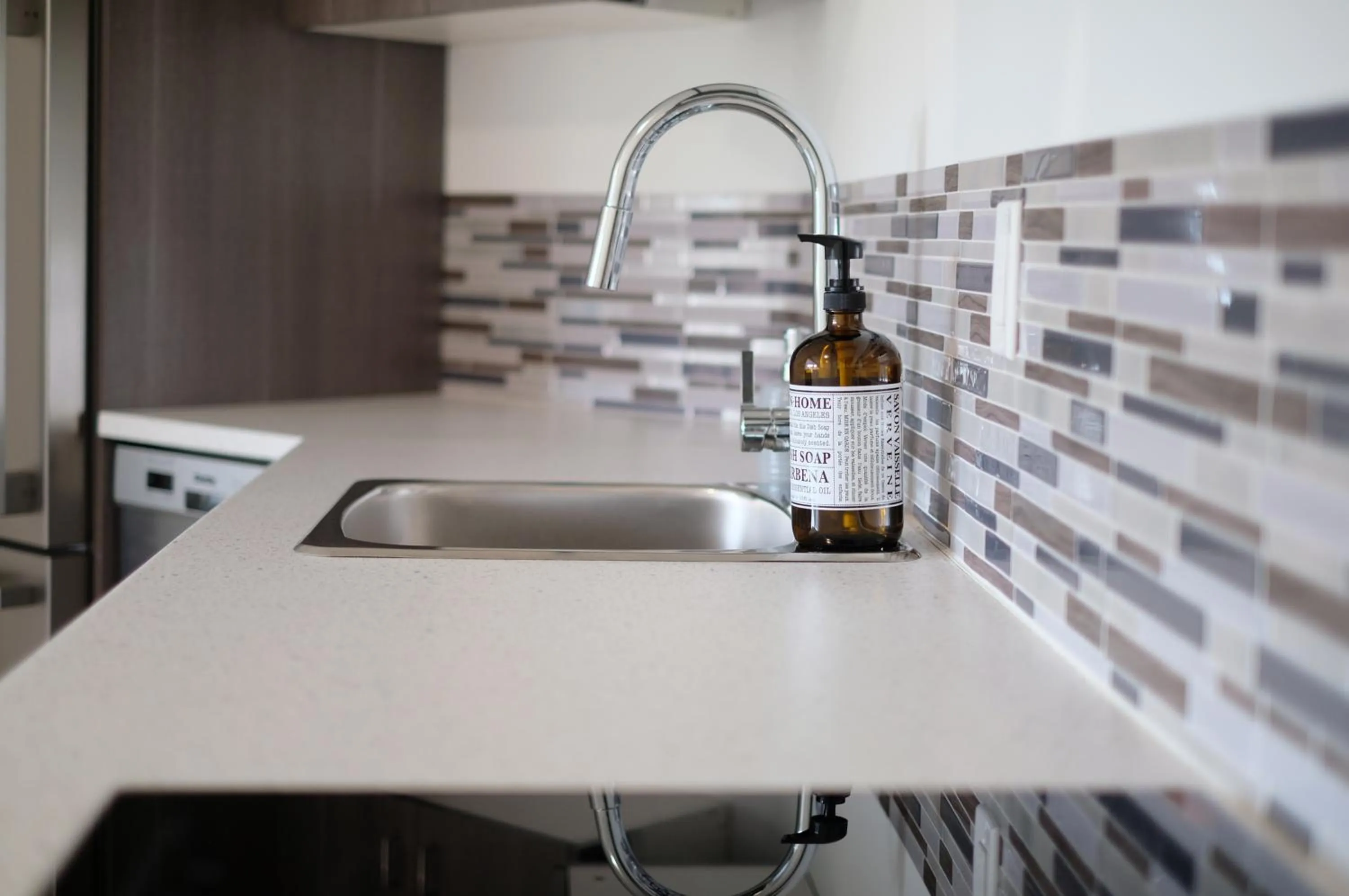 kitchen in Stay Inn Muskoka