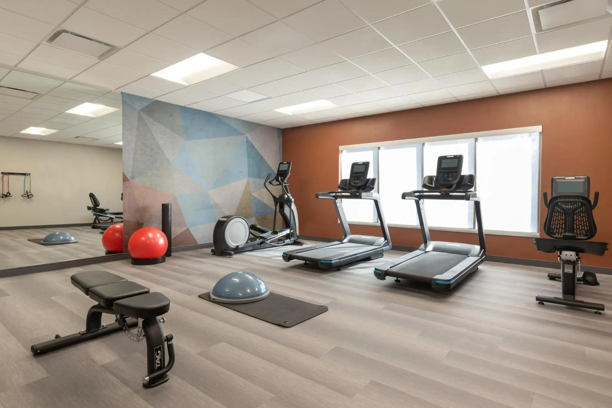Fitness centre/facilities in Candlewood Suites Pittston by IHG