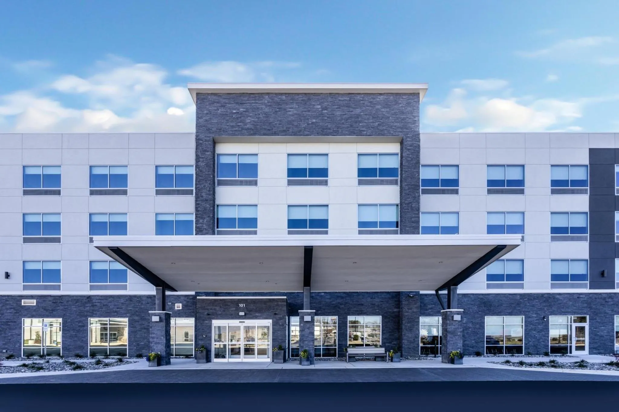 Property building in Holiday Inn Express & Suites Benson by IHG