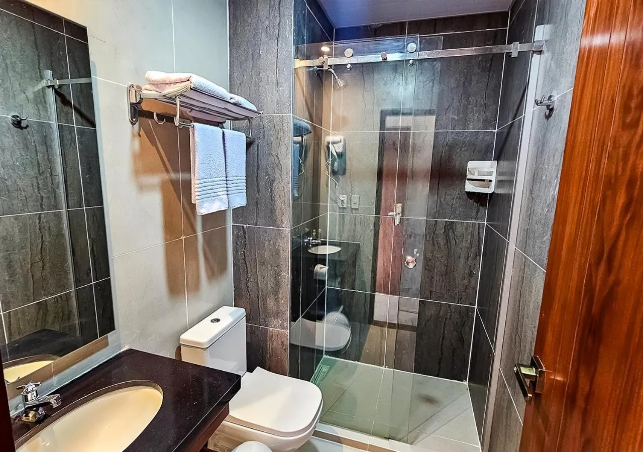 Bathroom in Hotel Maywa