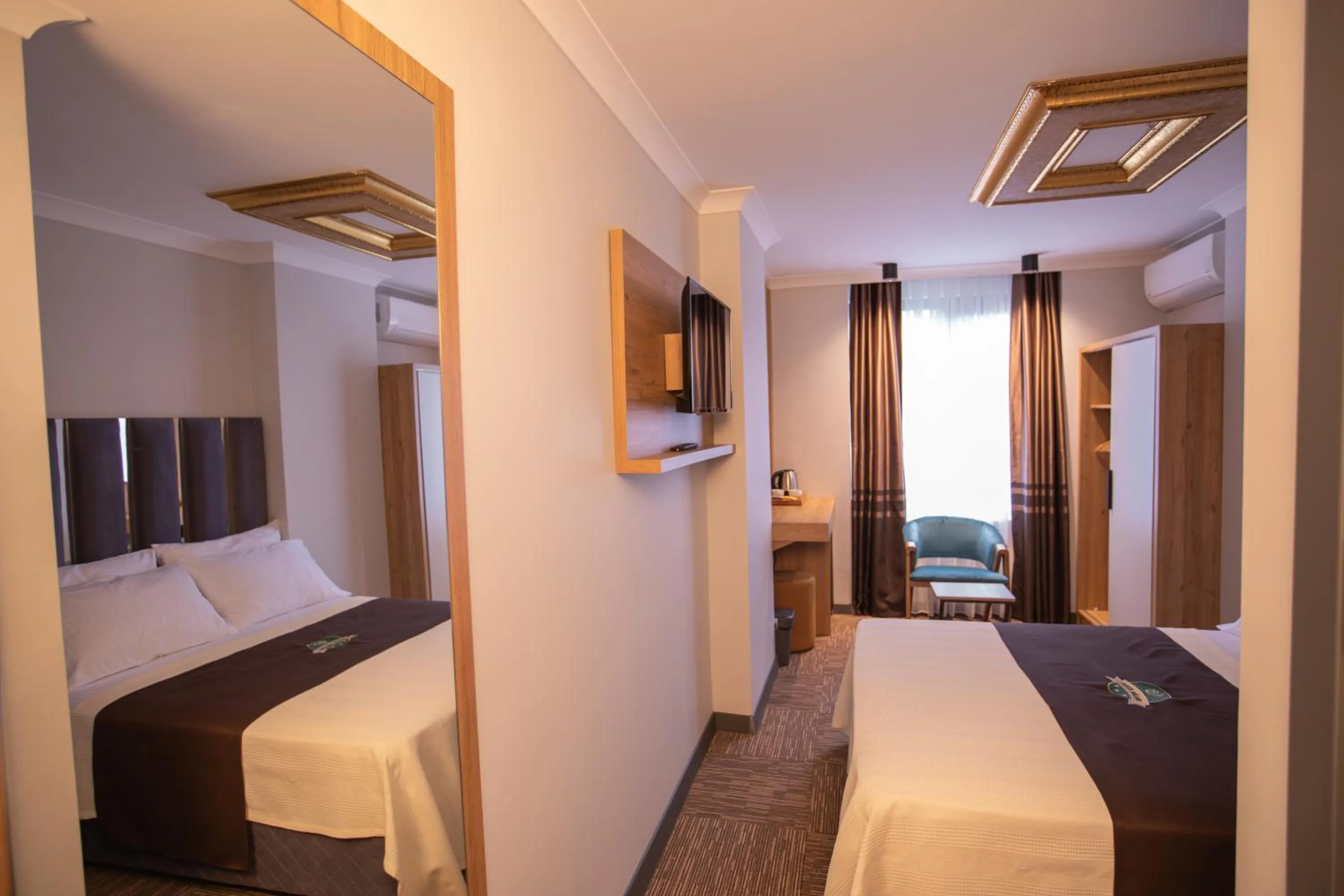 Photo of the whole room, Bed in Hotel Milano