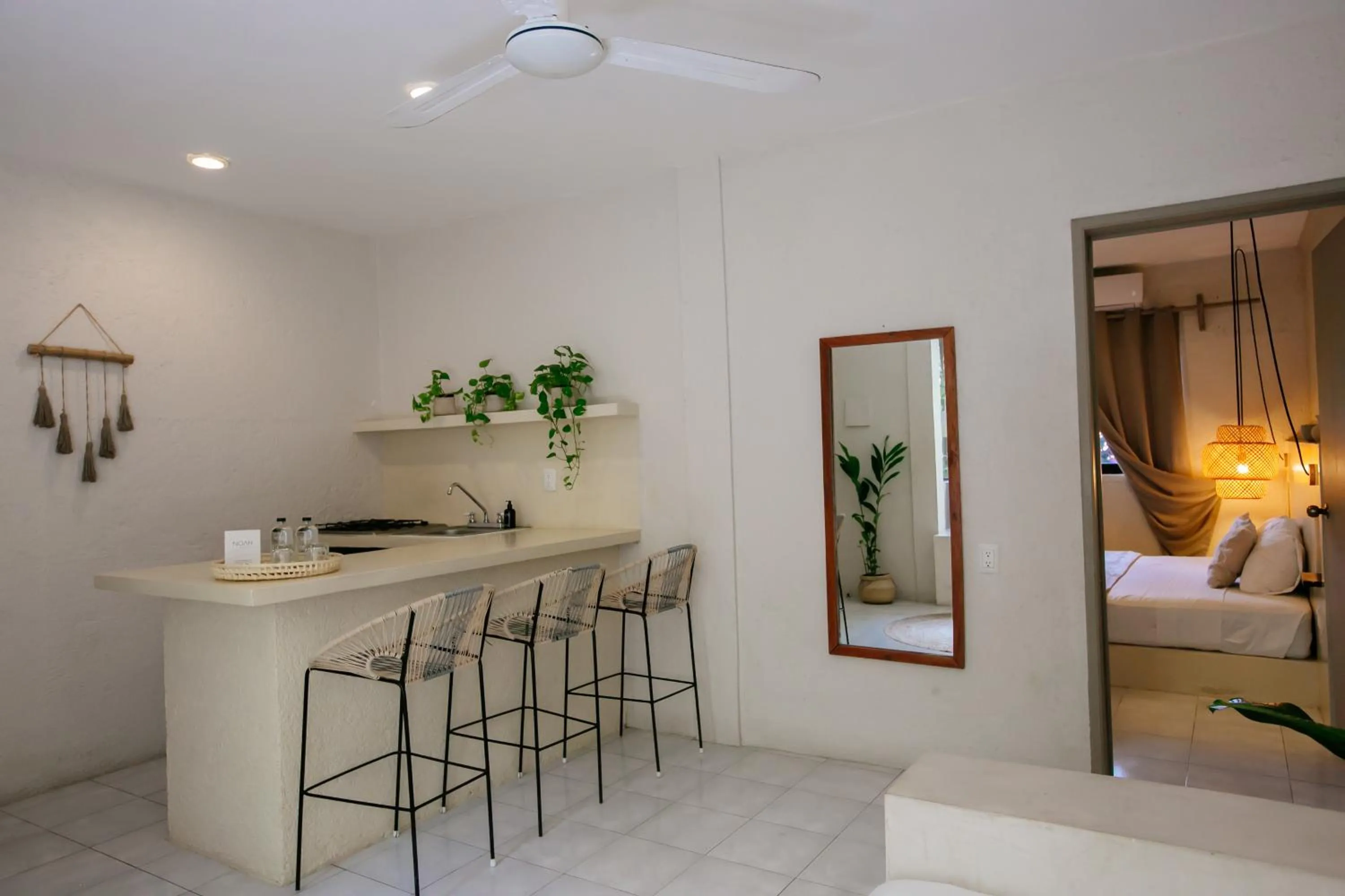 Photo of the whole room, Bed in Hotel Noah Tulum