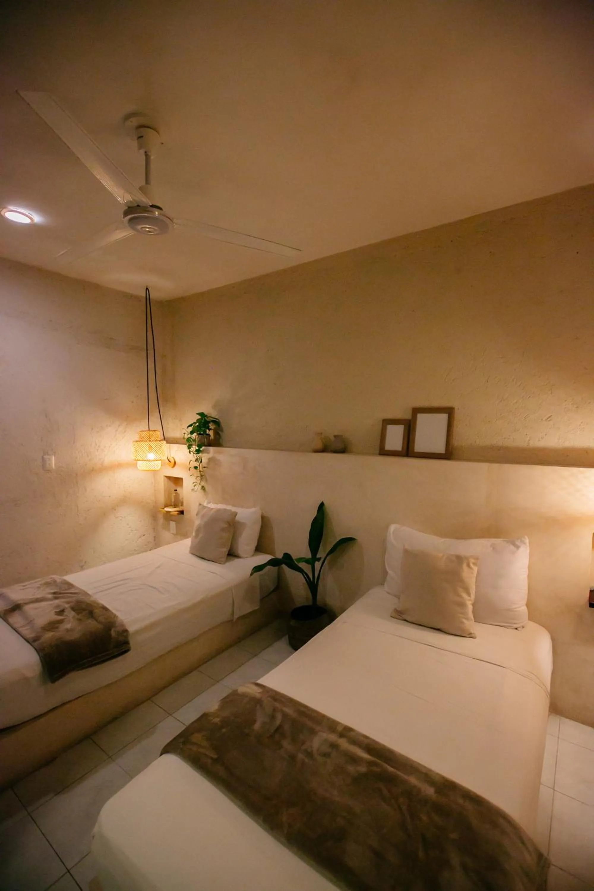 Bedroom, Bed in Hotel Noah Tulum