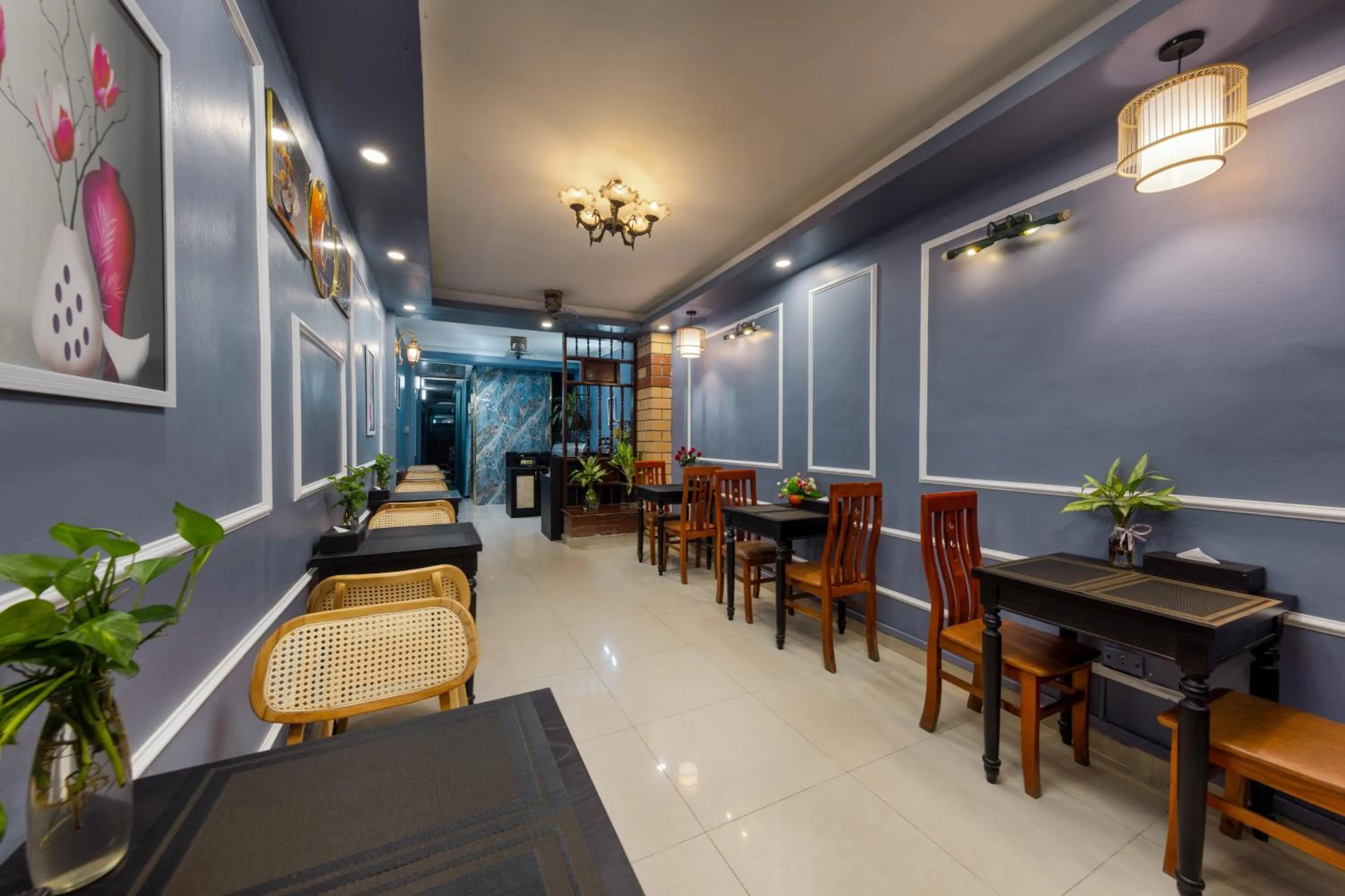 Restaurant/places to eat in Amanda Boutique Hotel & Travel