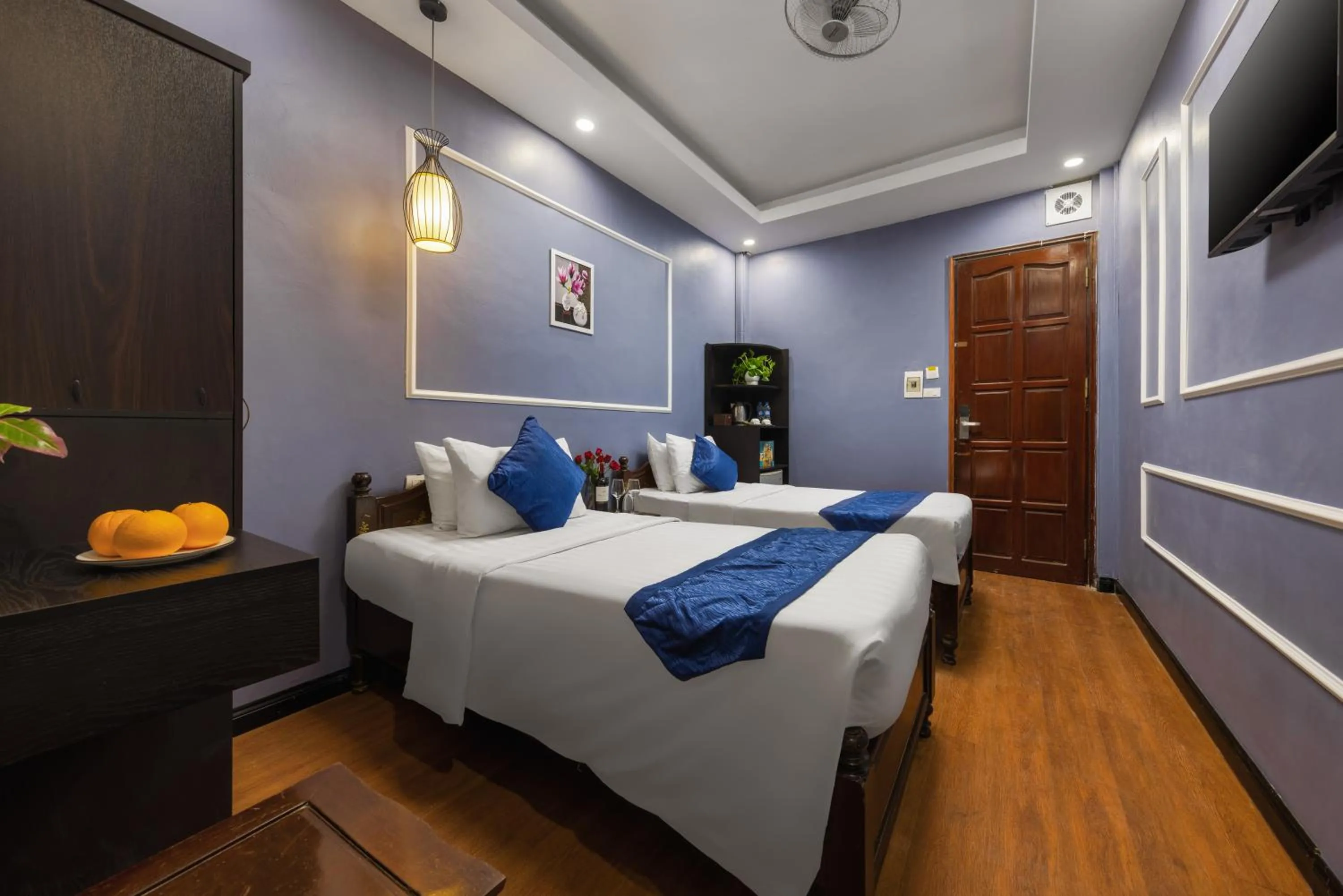 TV and multimedia, Bed in Amanda Boutique Hotel & Travel