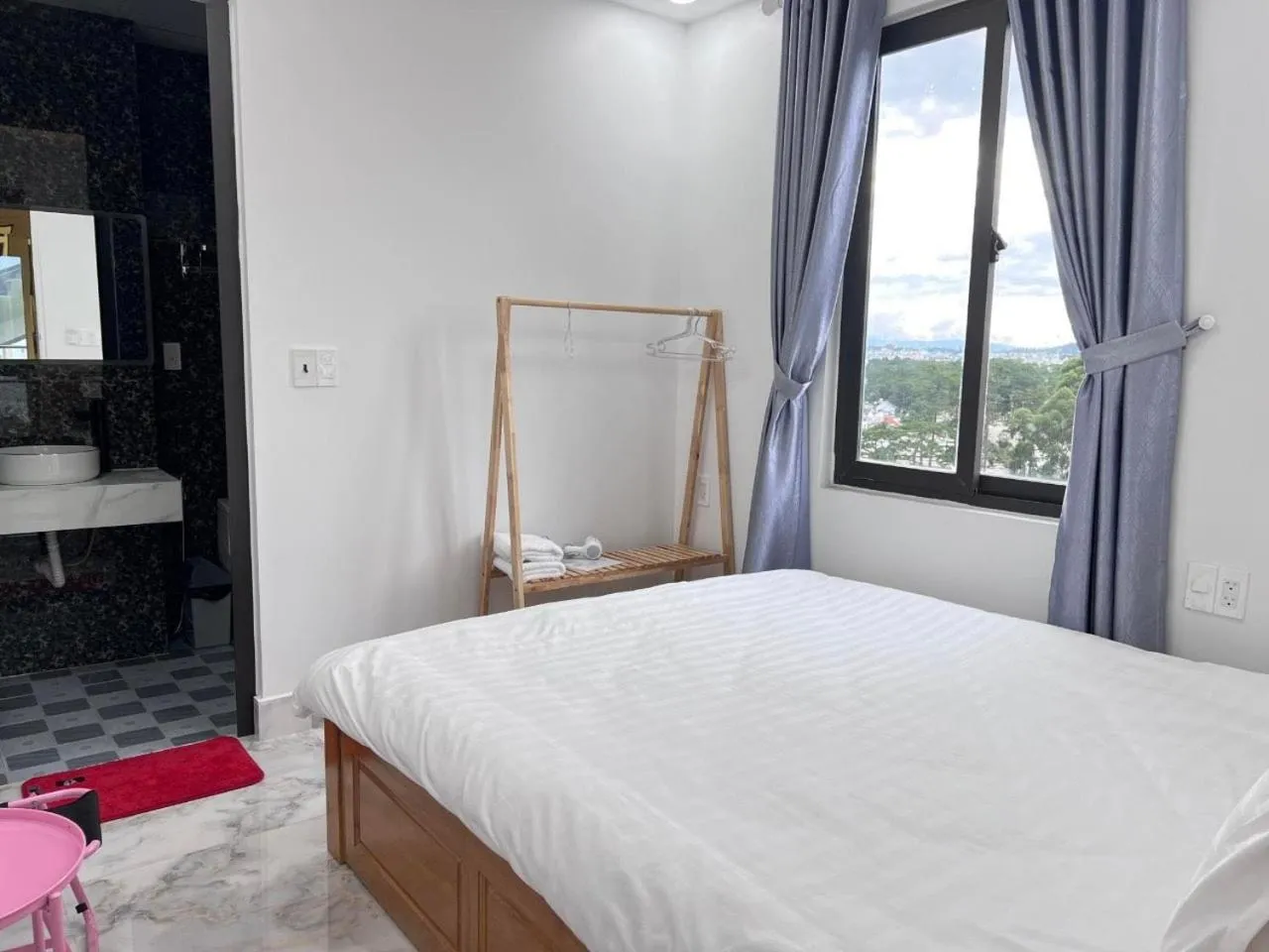 Bedroom, Bed in Ngoc Anh Hotel Da Lat