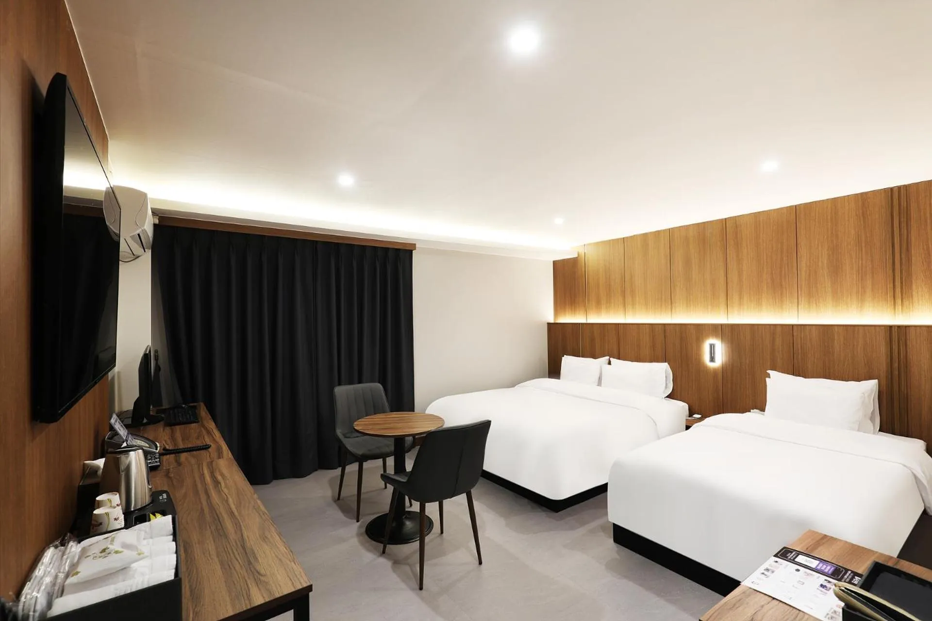 Bed in Jeonju Urban Hotel