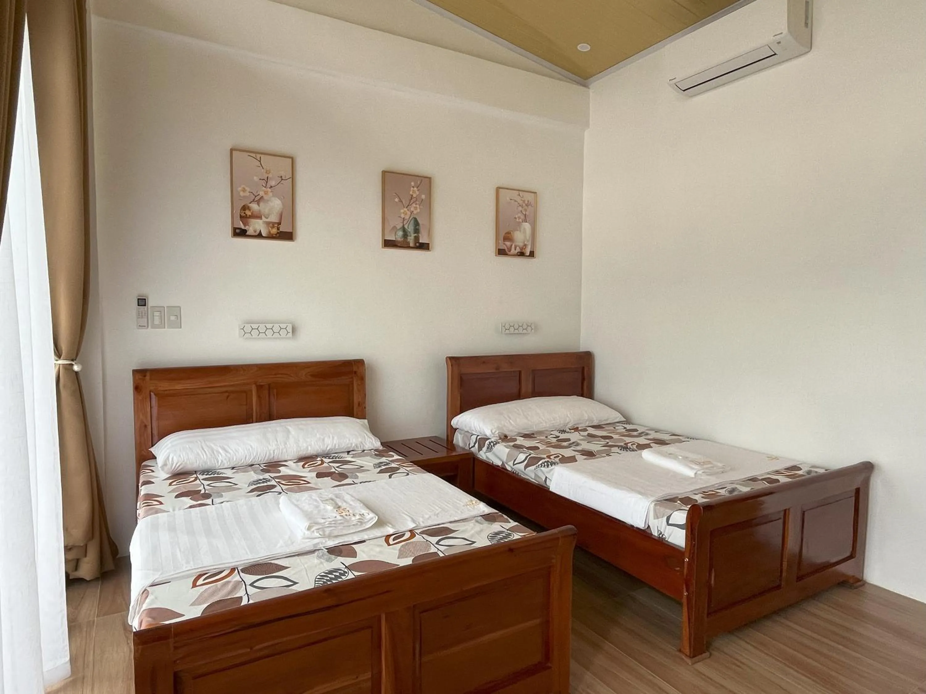 Bed in Villa Mercedes Private Resort