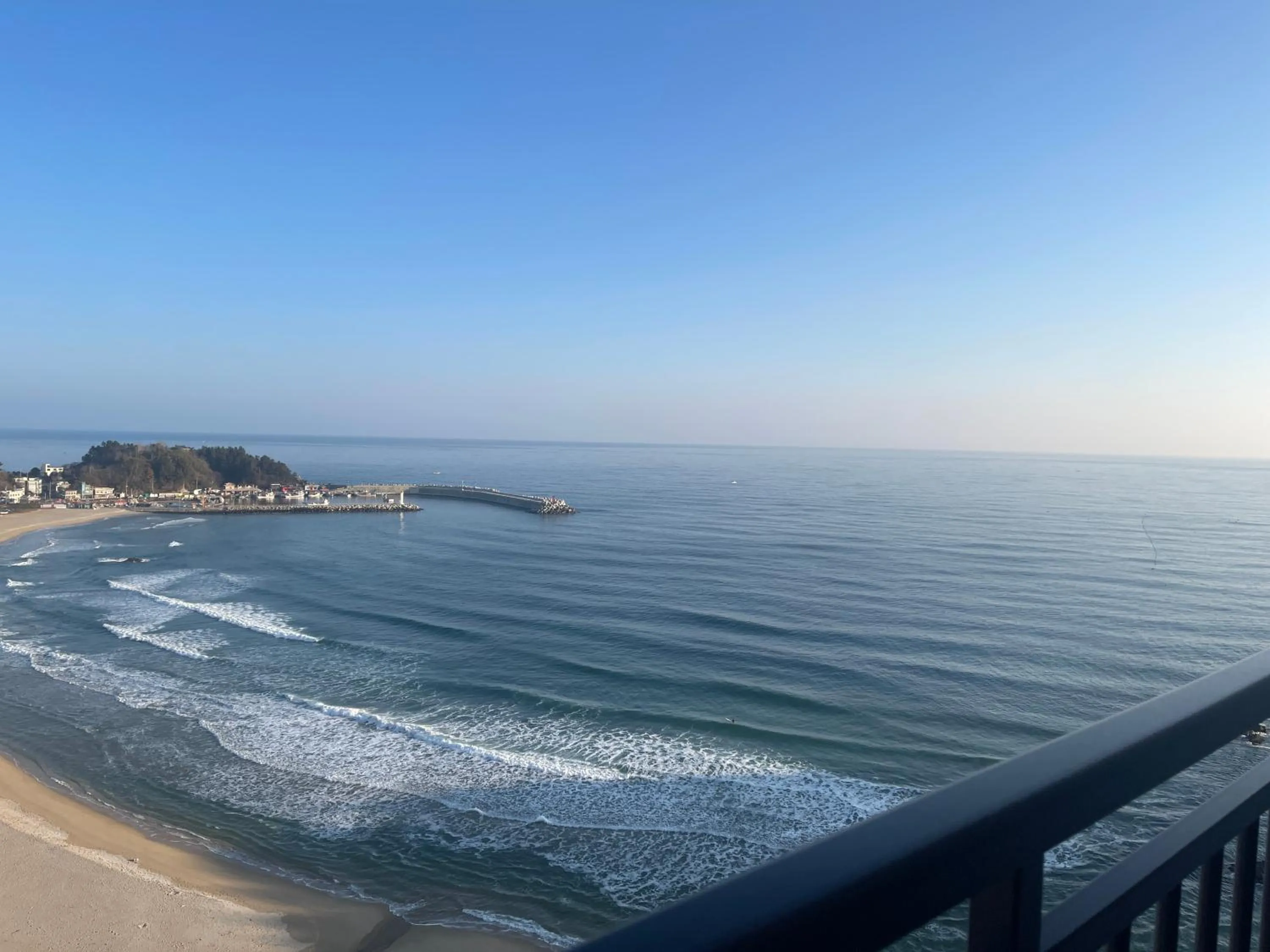 Nearby landmark in SurfResort INN-The City YangYang