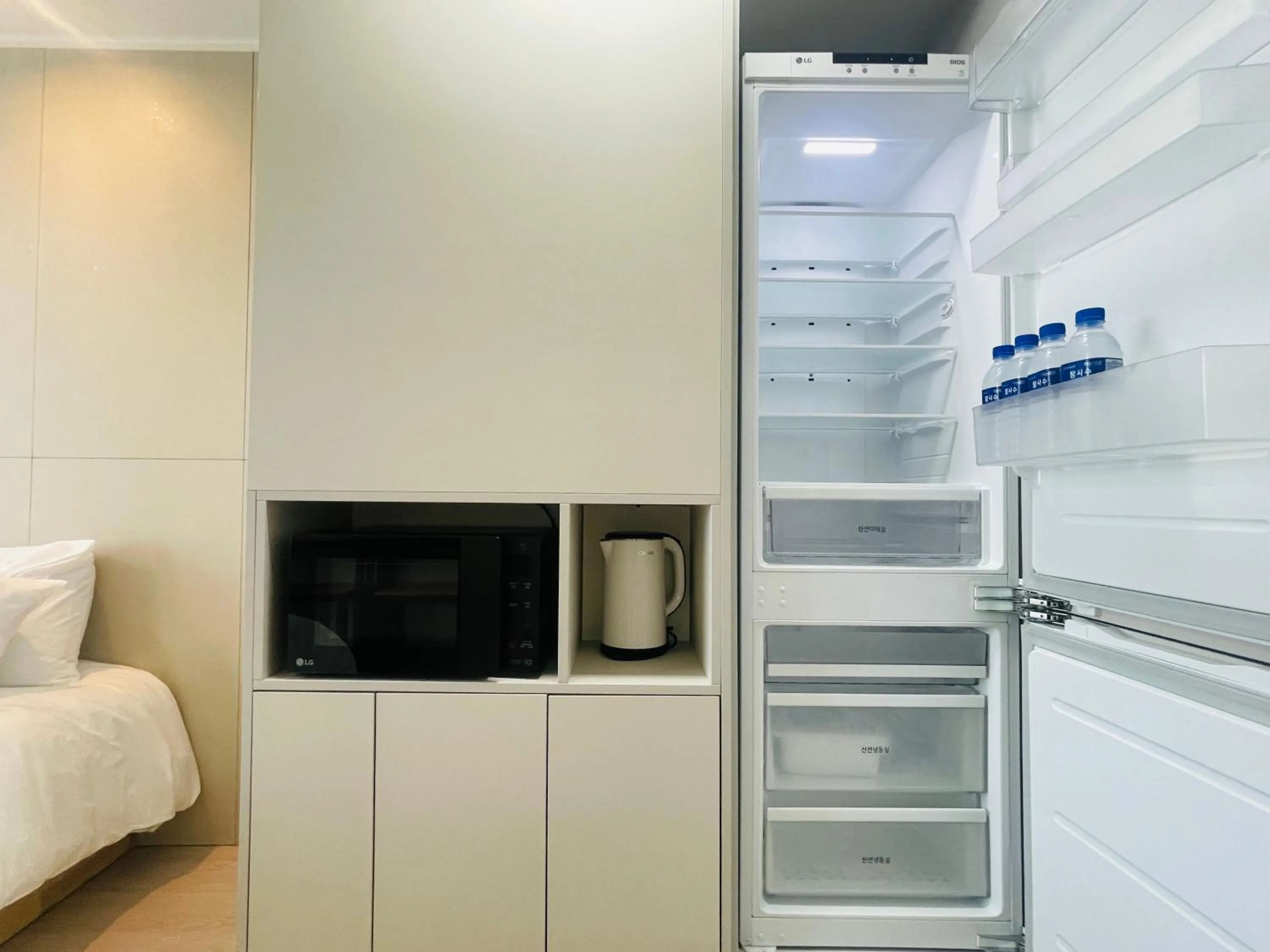 Bedroom, Bed in SurfResort INN-The City YangYang