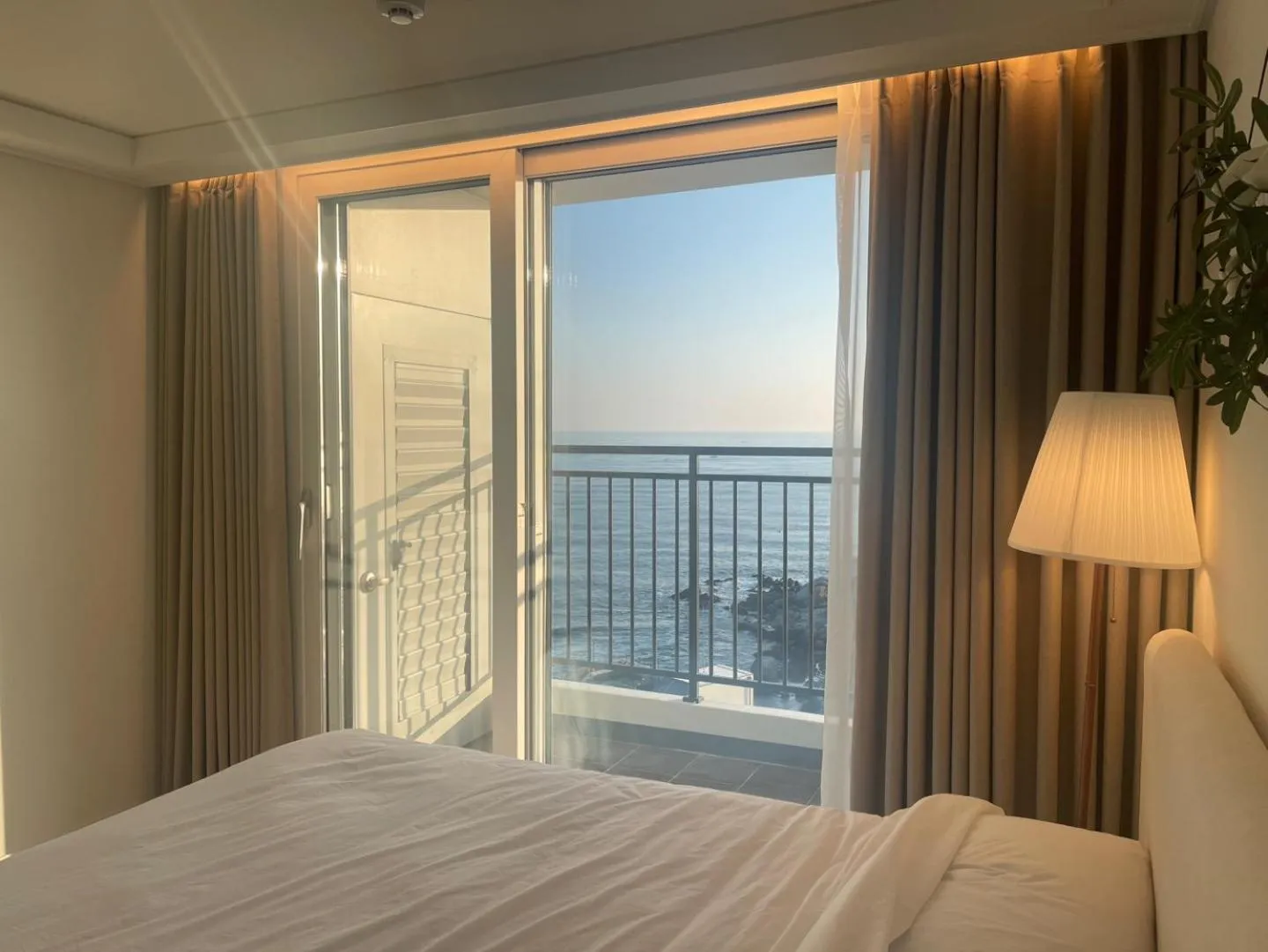 Bed in SurfResort INN-The City YangYang