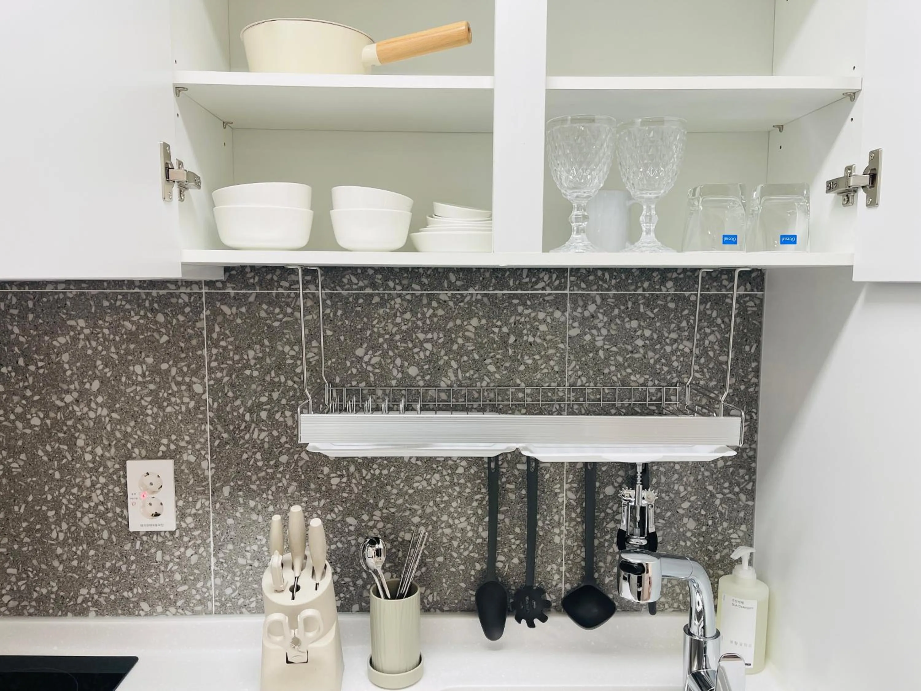 Kitchen or kitchenette in SurfResort INN-The City YangYang