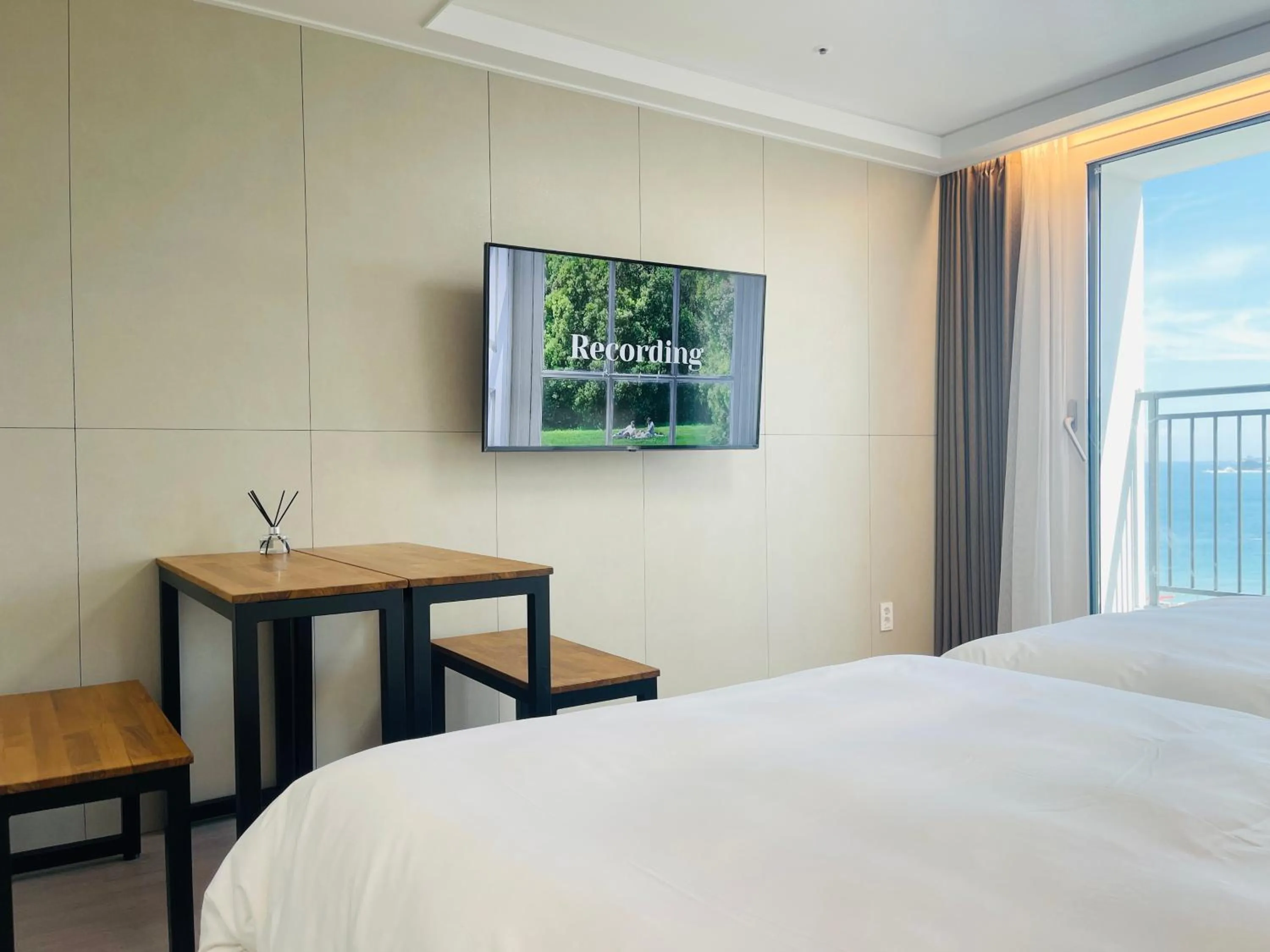 Bed in SurfResort INN-The City YangYang