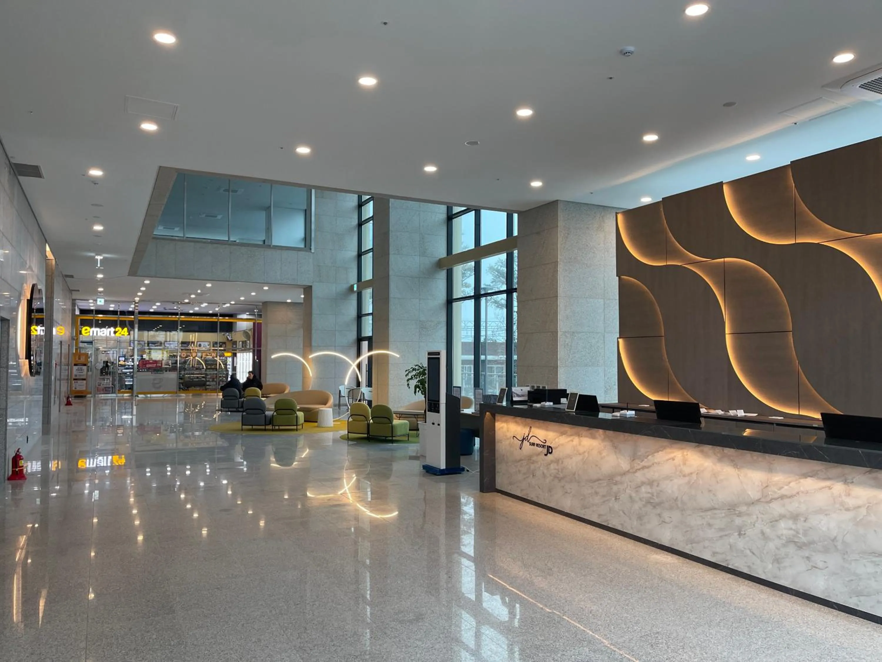 Lobby or reception in SurfResort INN-The City YangYang