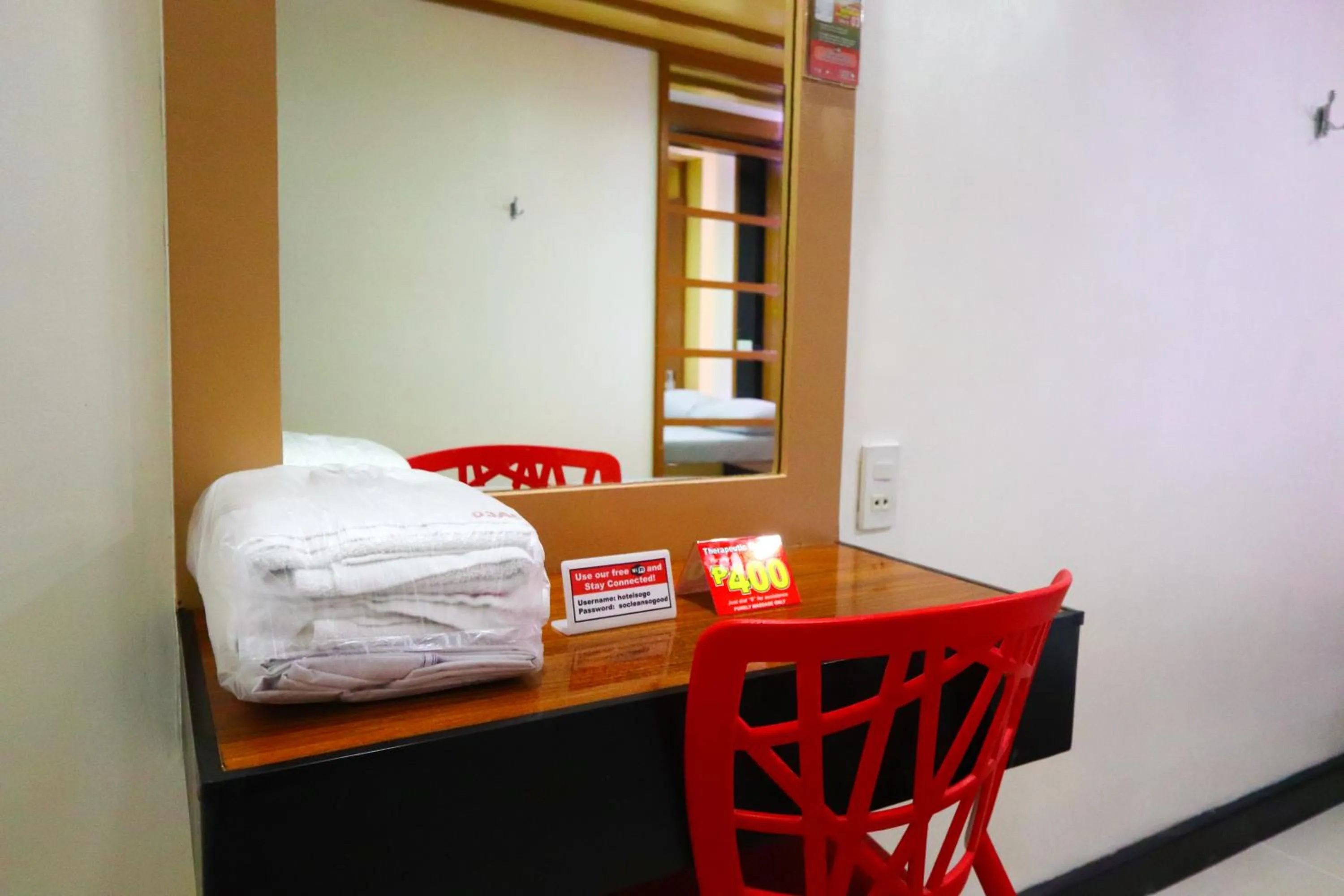 Bedroom in Hotel Sogo Cebu