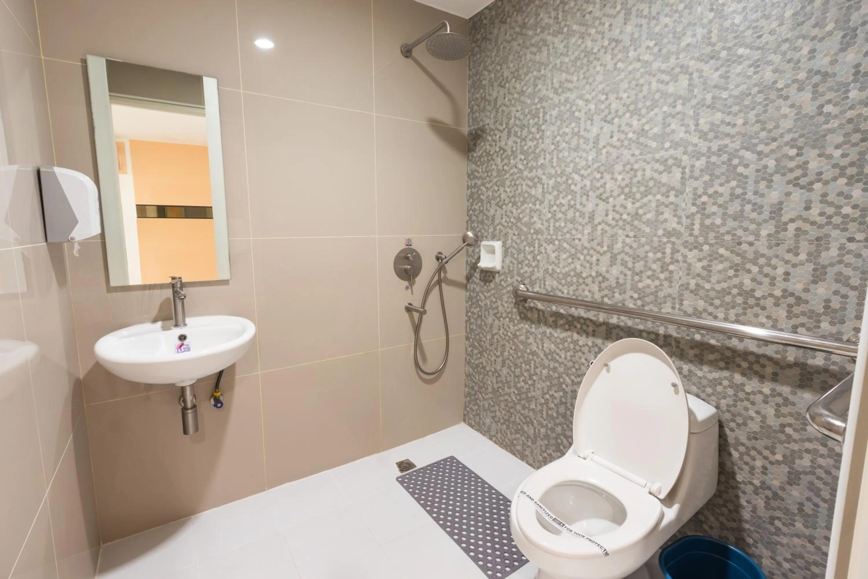 Bathroom in Hotel Sogo Guadalupe