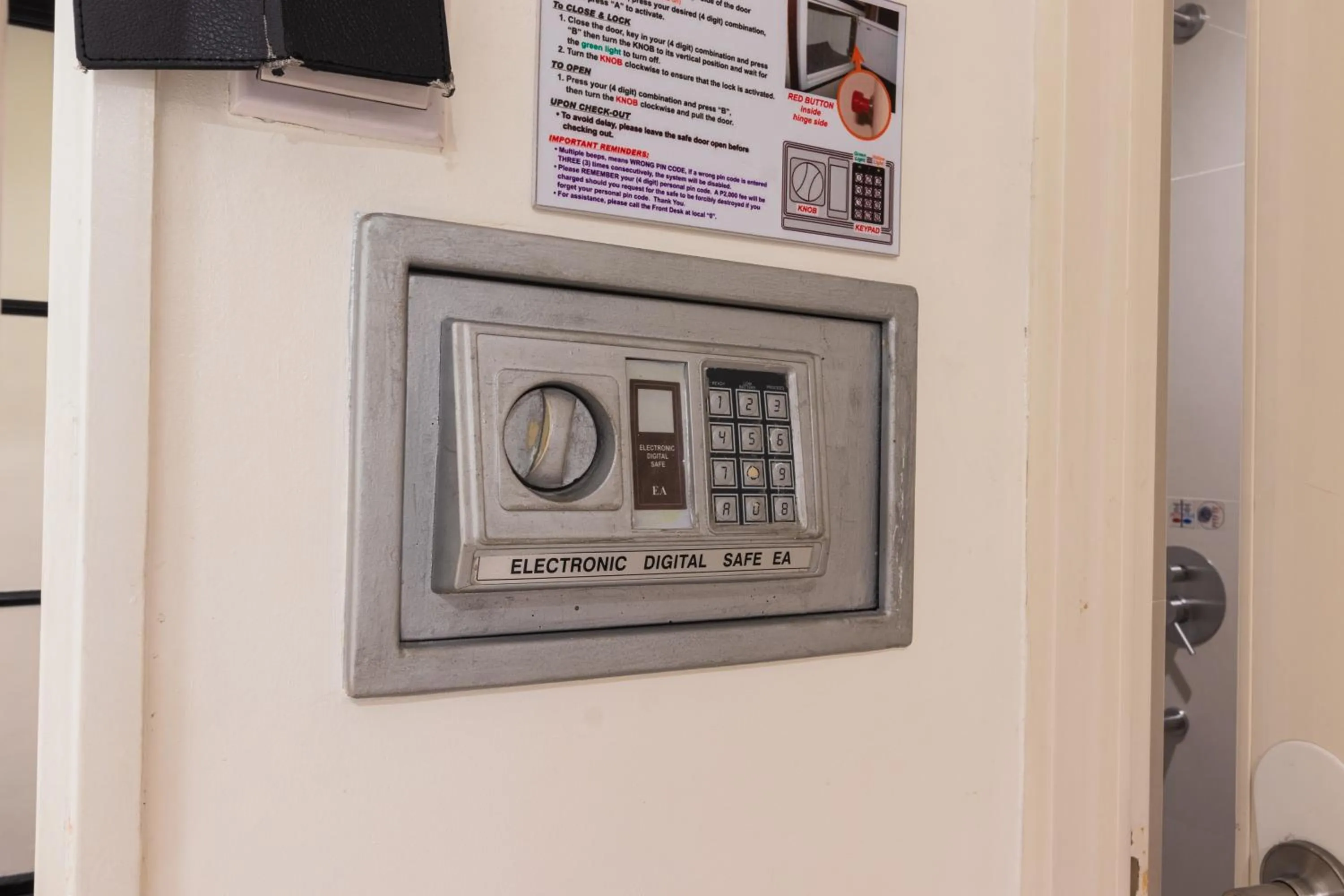 Bedroom in Hotel Sogo Cainta