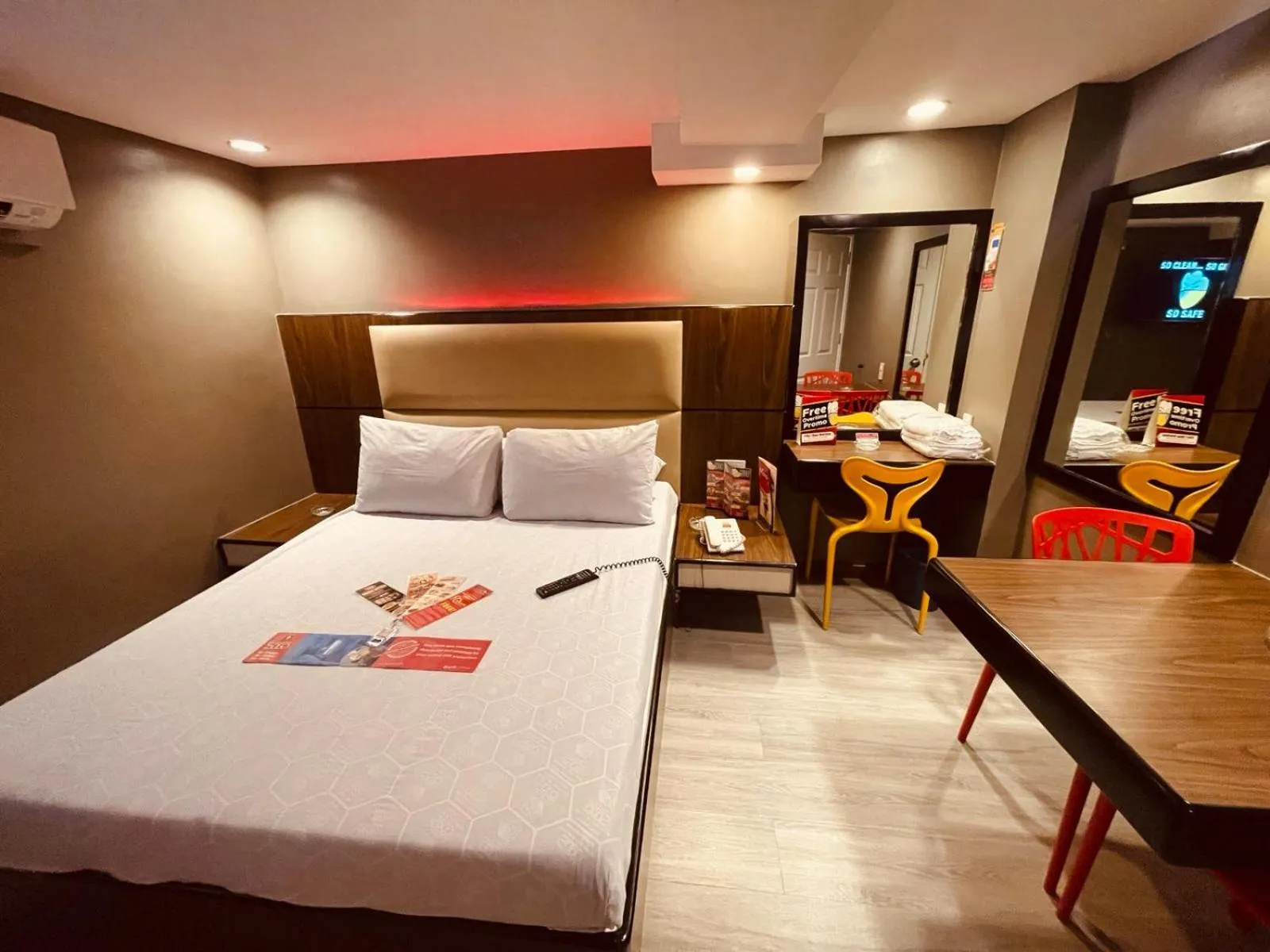 Bed in Hotel Sogo Aurora Cubao