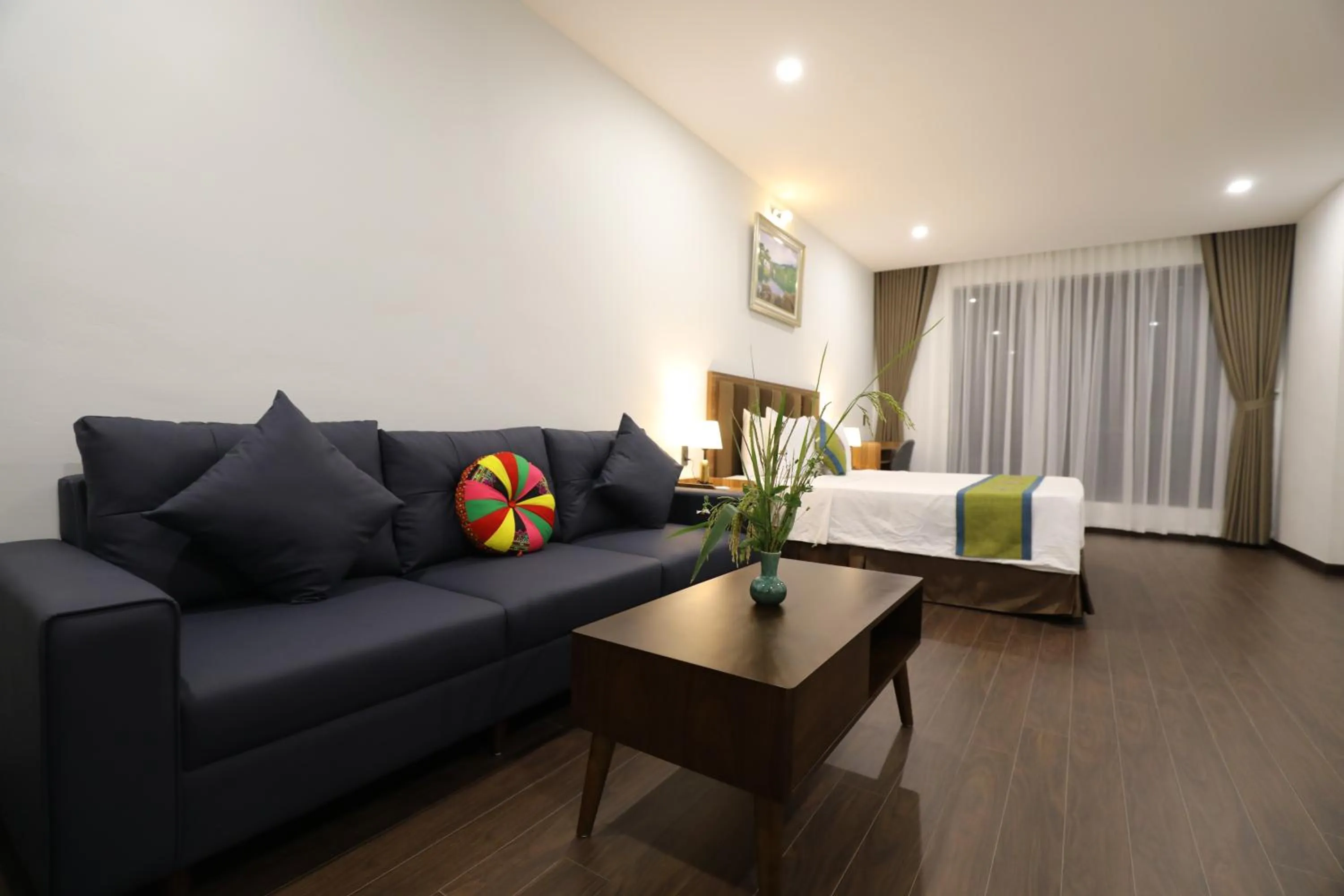 Photo of the whole room in Lang Can Boutique Hotel