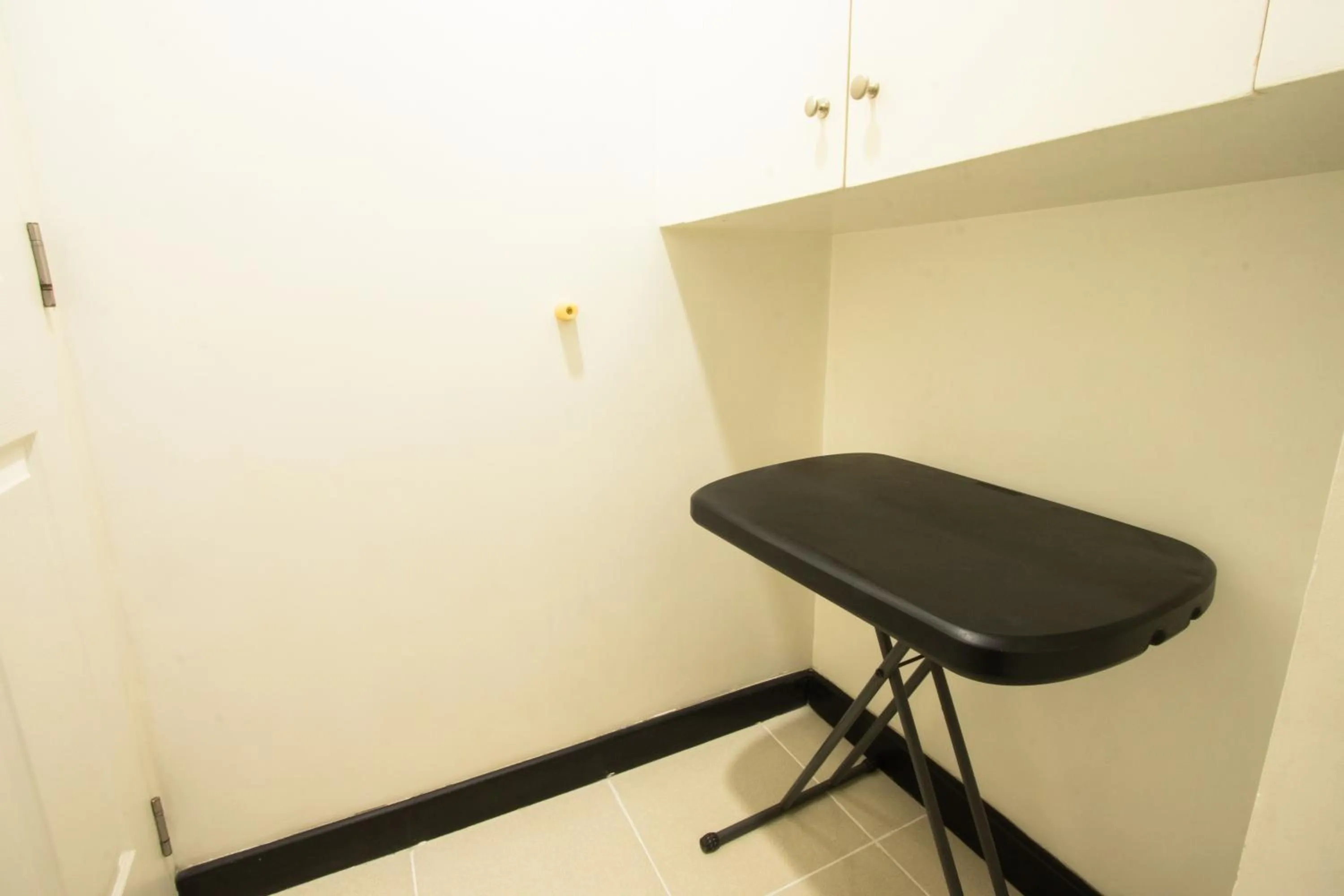 furniture in Hotel Sogo Santolan