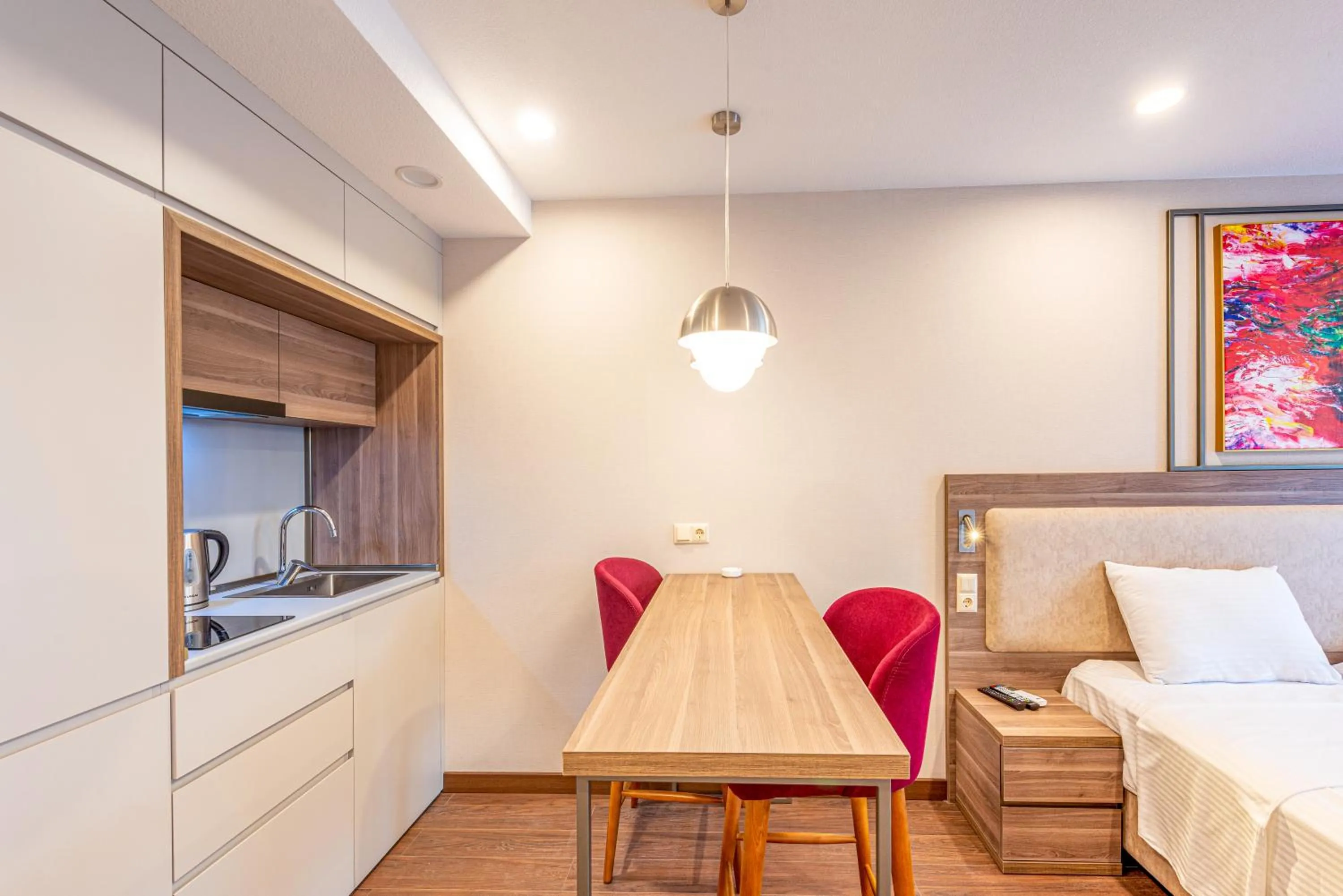 Kitchen or kitchenette in Sunshine Residence & Hotel