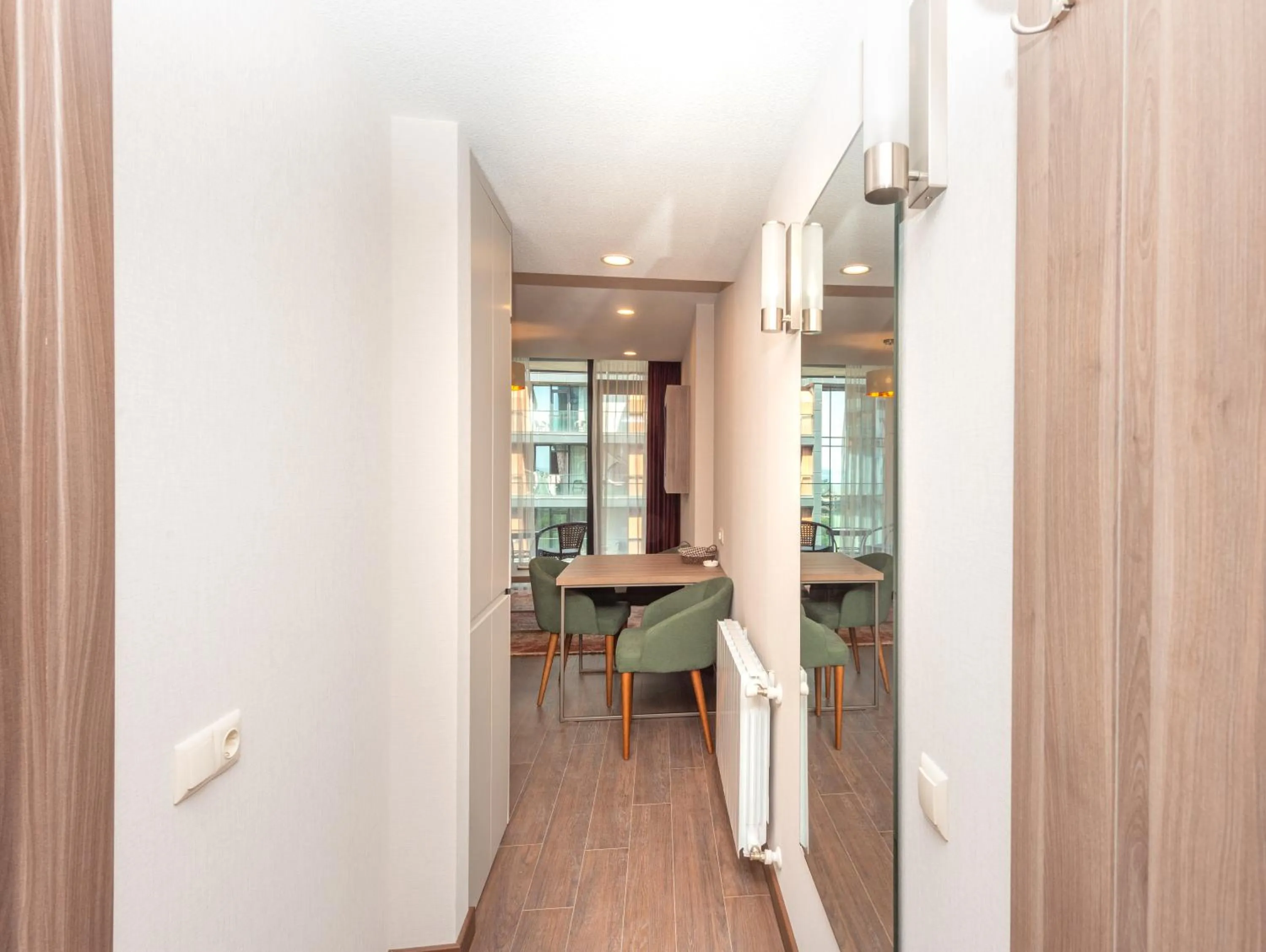 Dining area in Sunshine Residence & Hotel