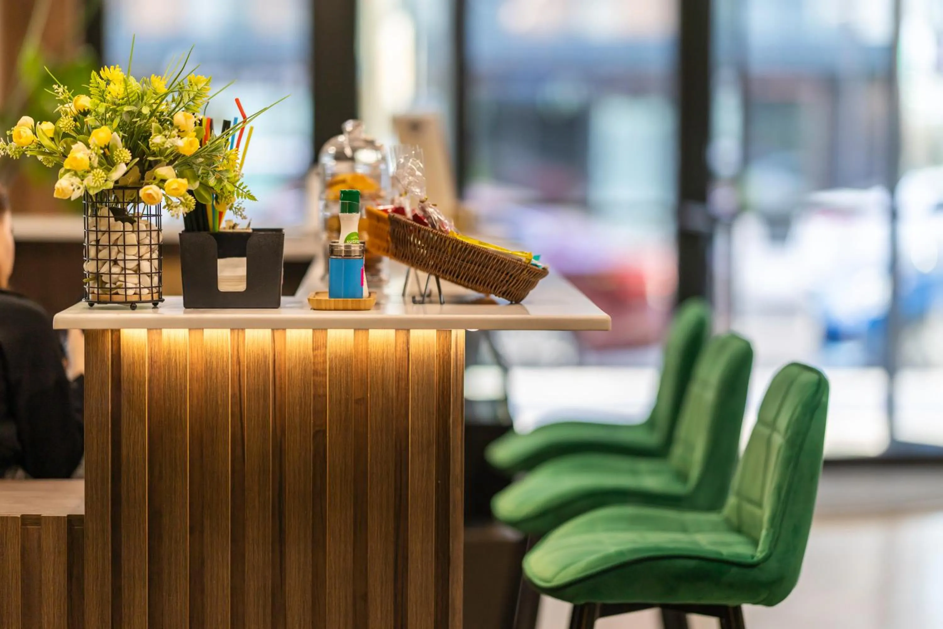 Food and drinks in Sunshine Residence & Hotel